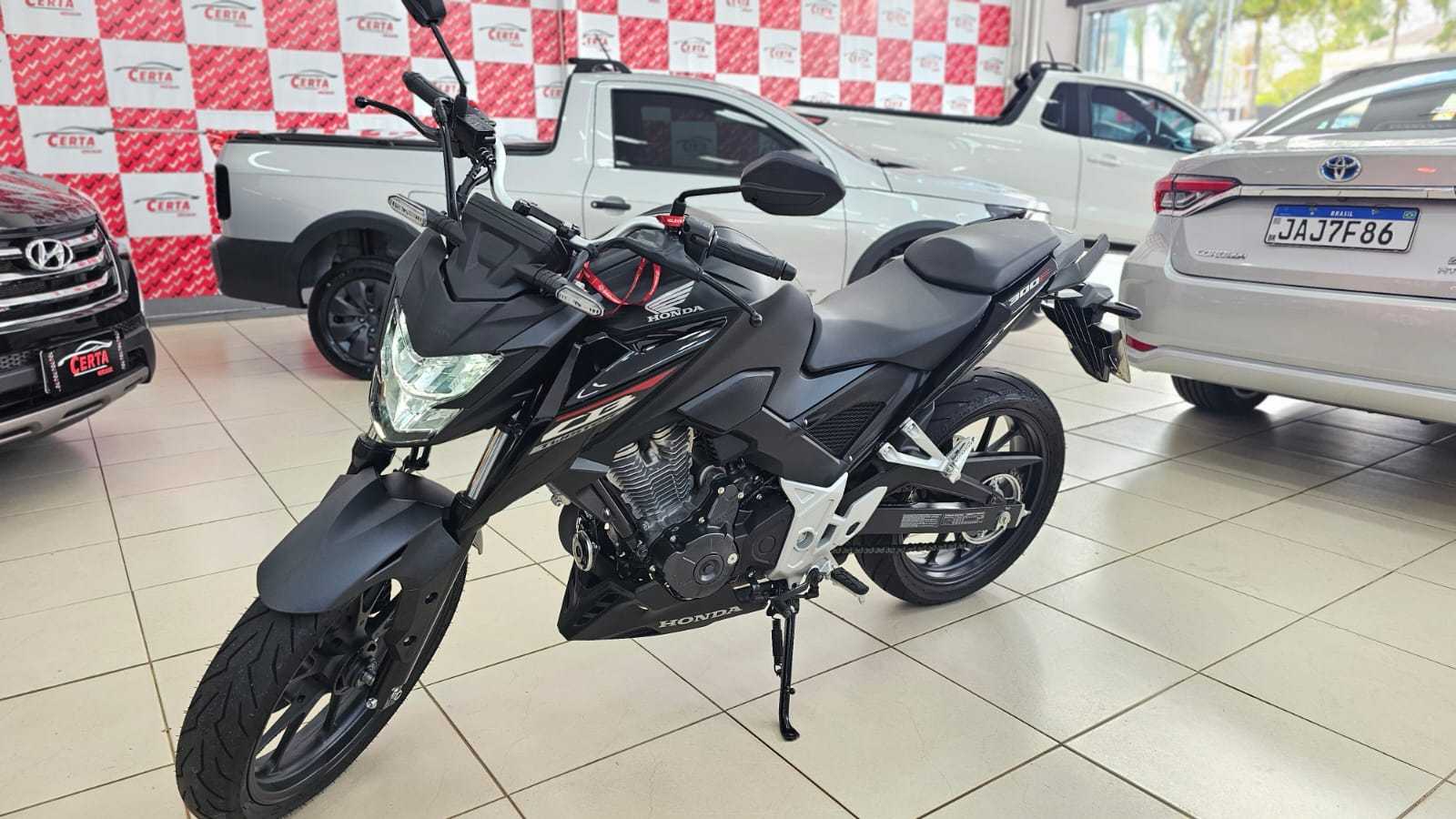 CB 300F TWISTER CBS