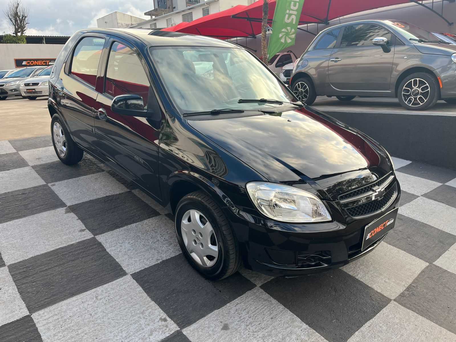 CELTA LT 1.0 COMPLETO