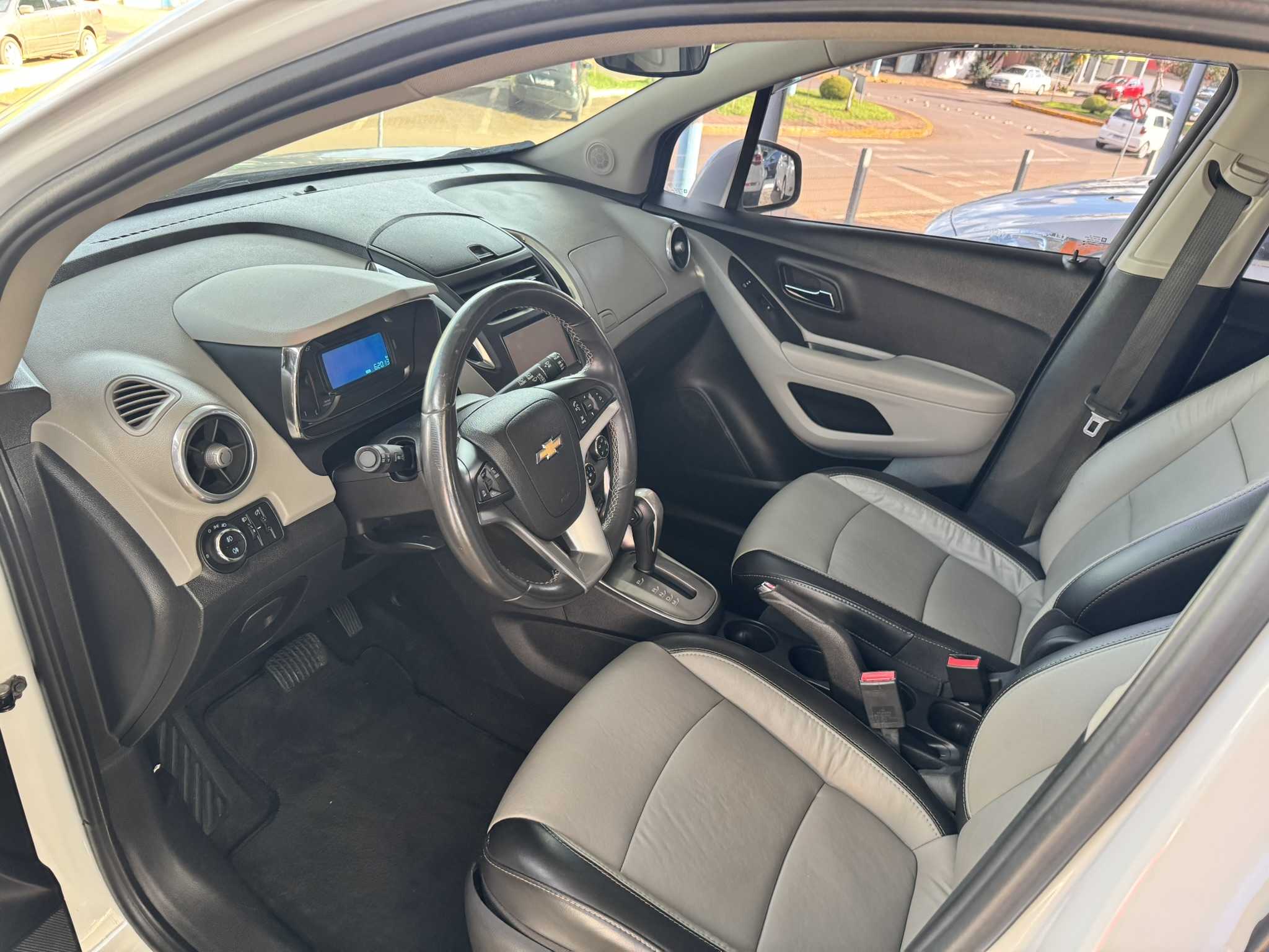 TRACKER LTZ TETO SOLAR