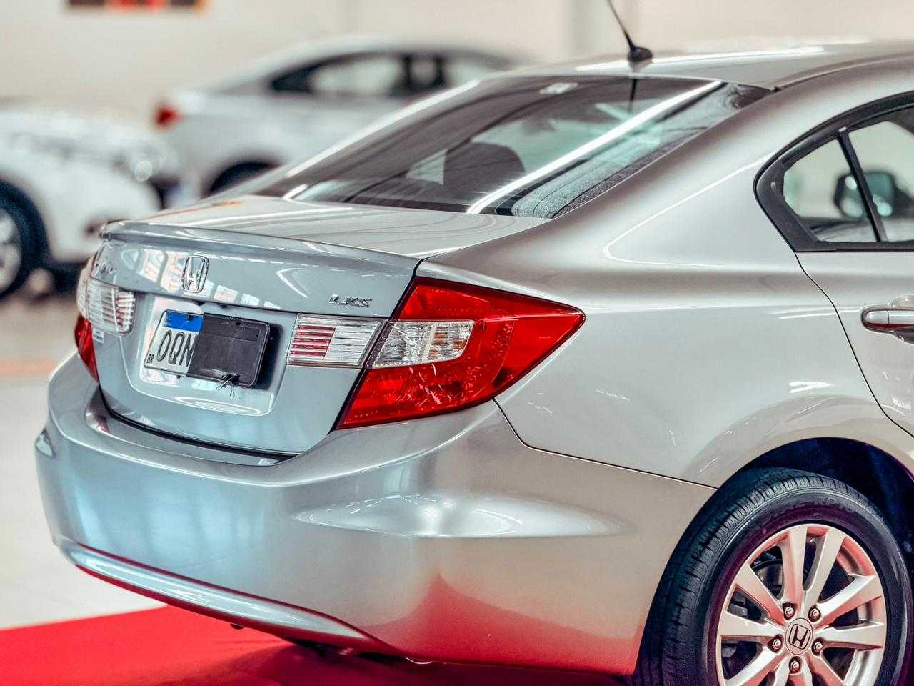CIVIC 1.8 LXS FLEX 16V AUT.