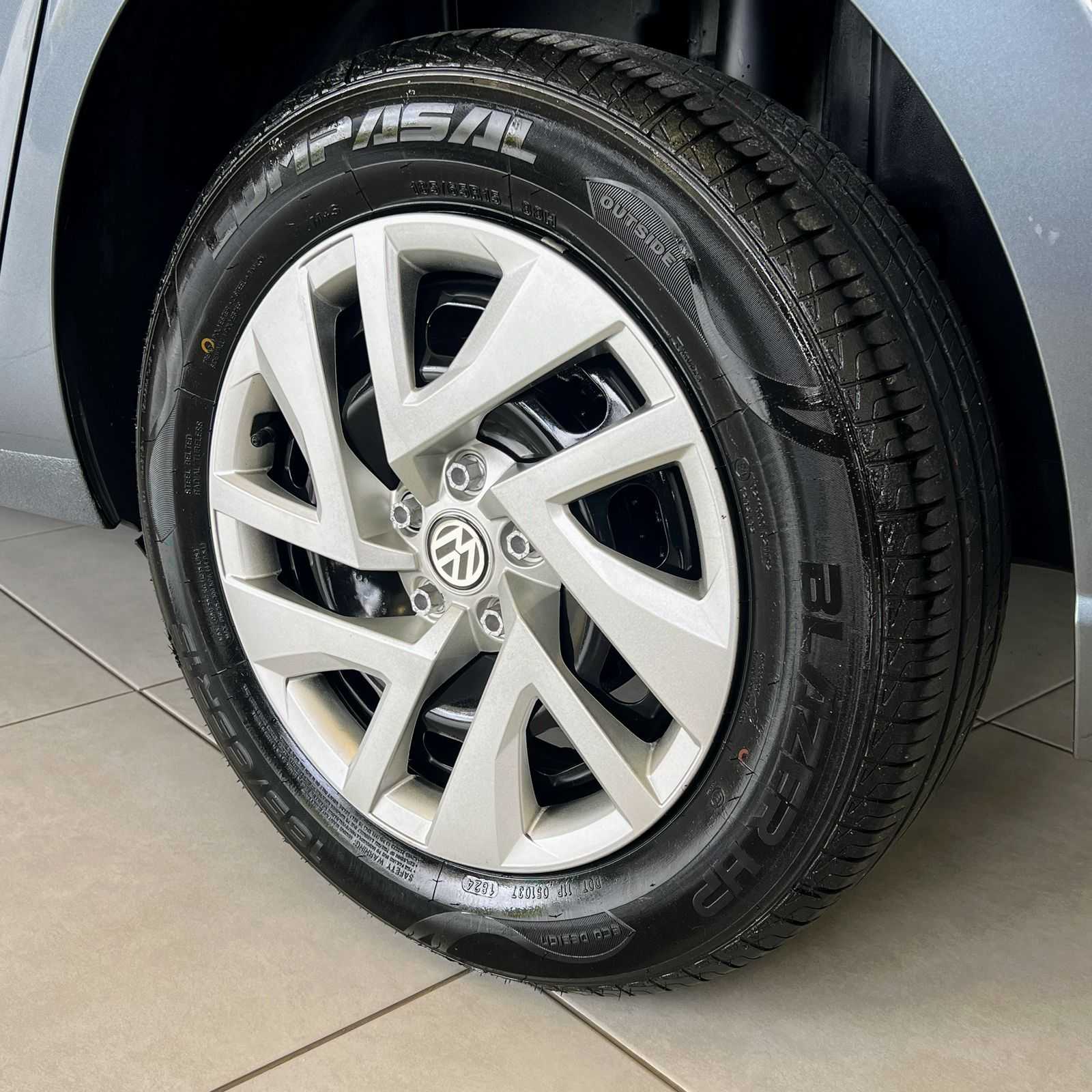 POLO 1.0 MPI FLEX MANUAL