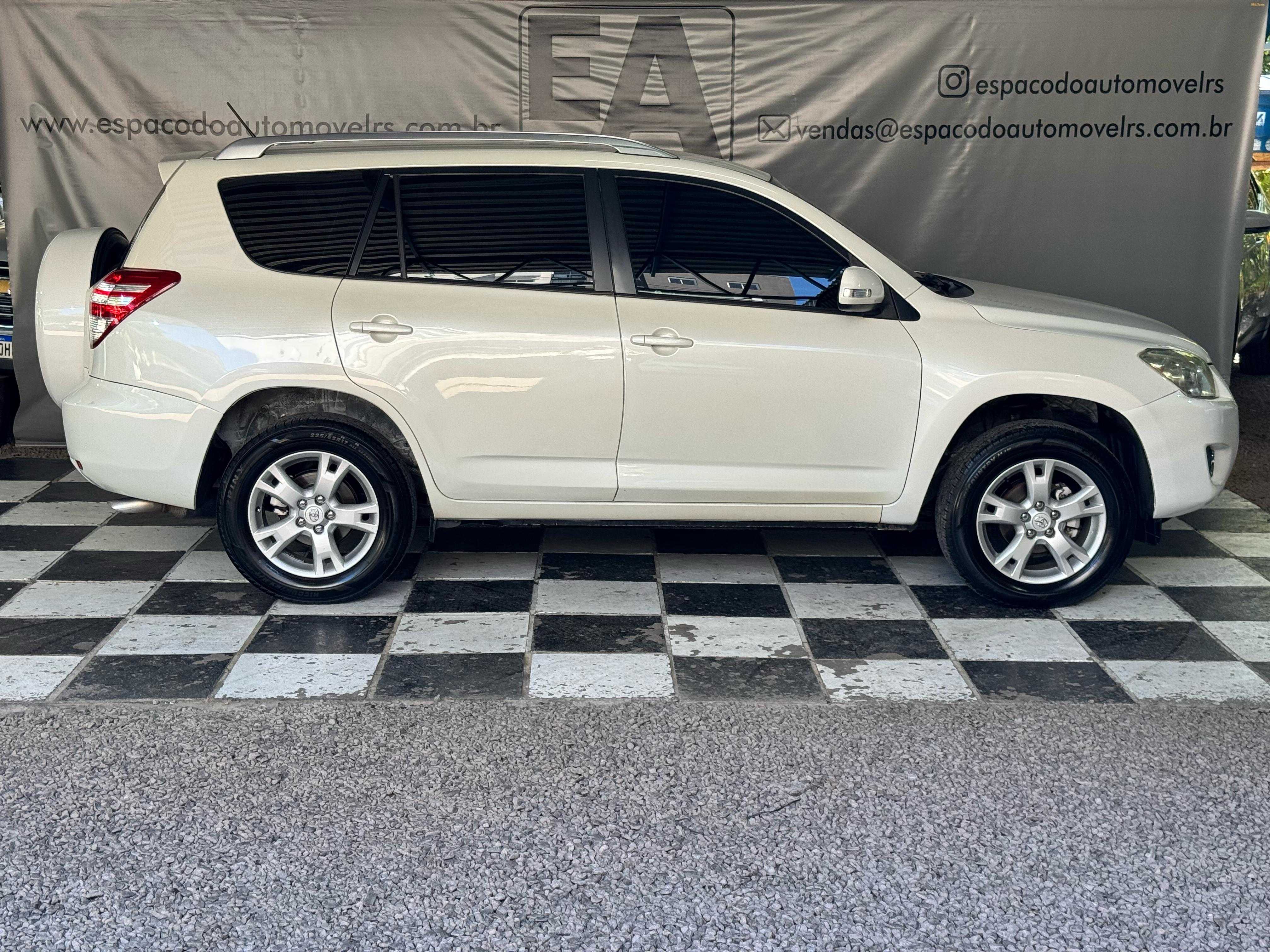 RAV4 2.4 4X2 16V 170CV AUT.