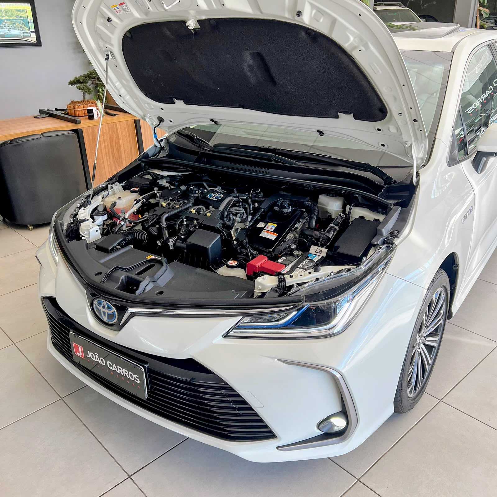 COROLLA ALTIS PREMIUM HYBRID