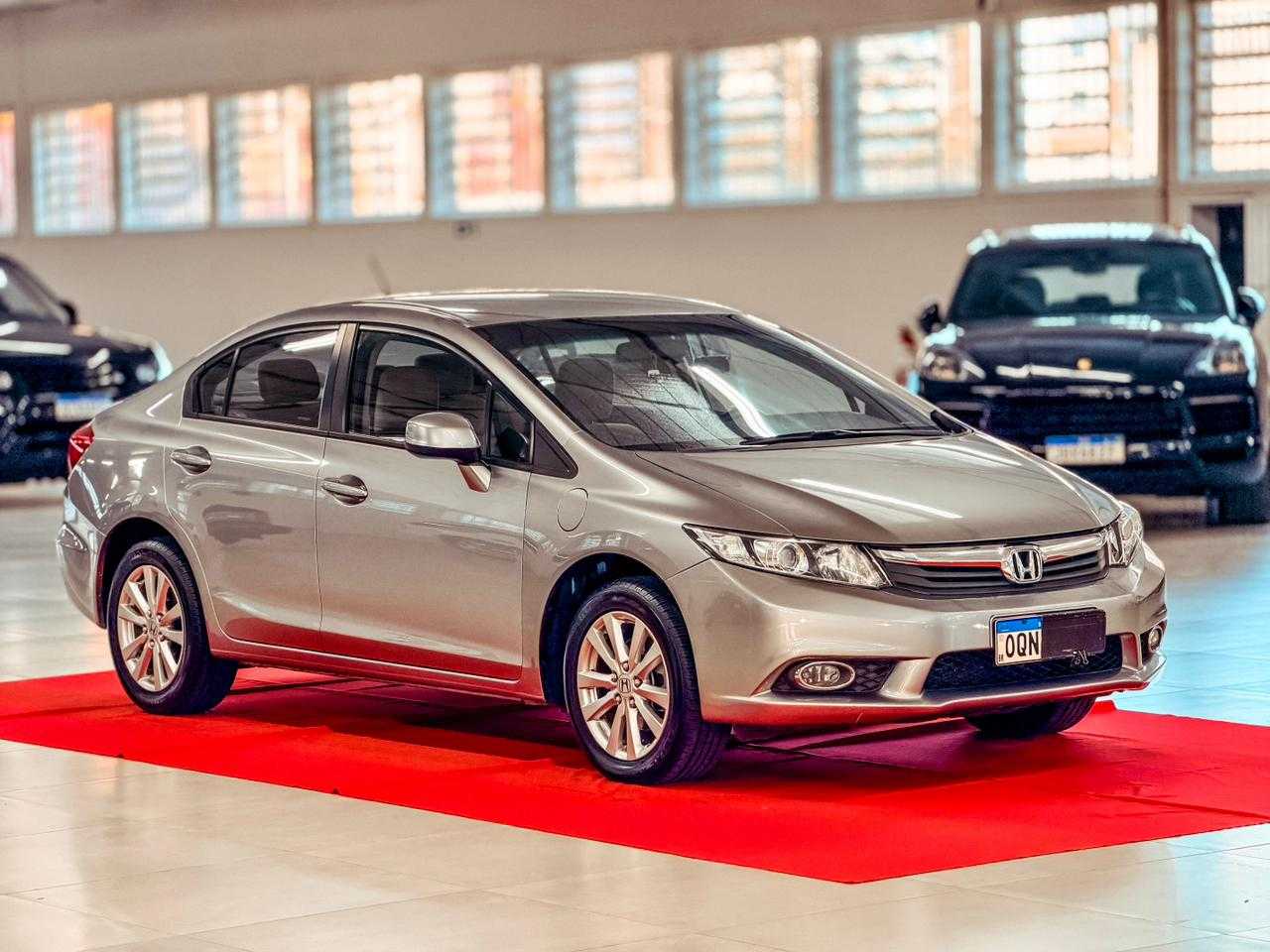 CIVIC 1.8 LXS FLEX 16V AUT.