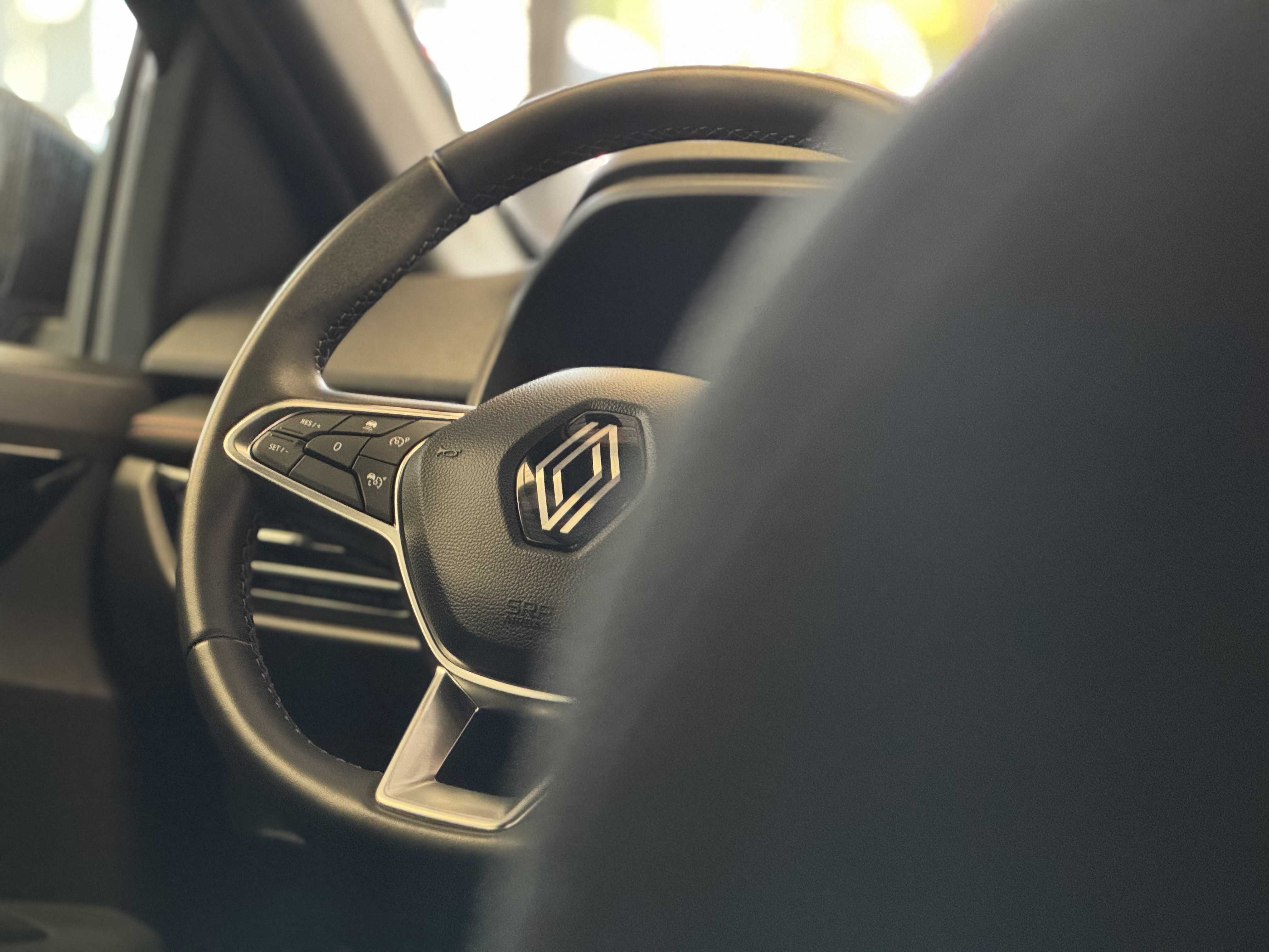 KARDIAN PREMIERE EDITION