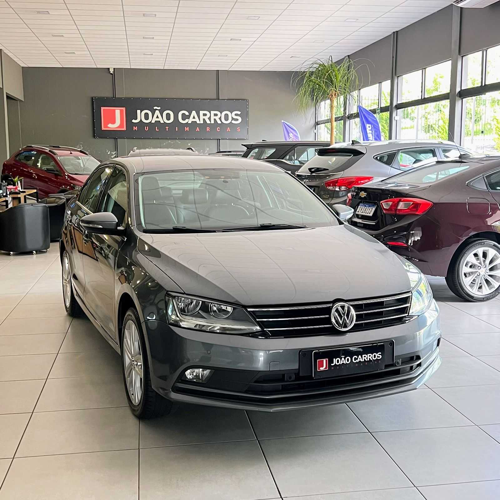 JETTA HIGHLINE 2.0 TSI AUT