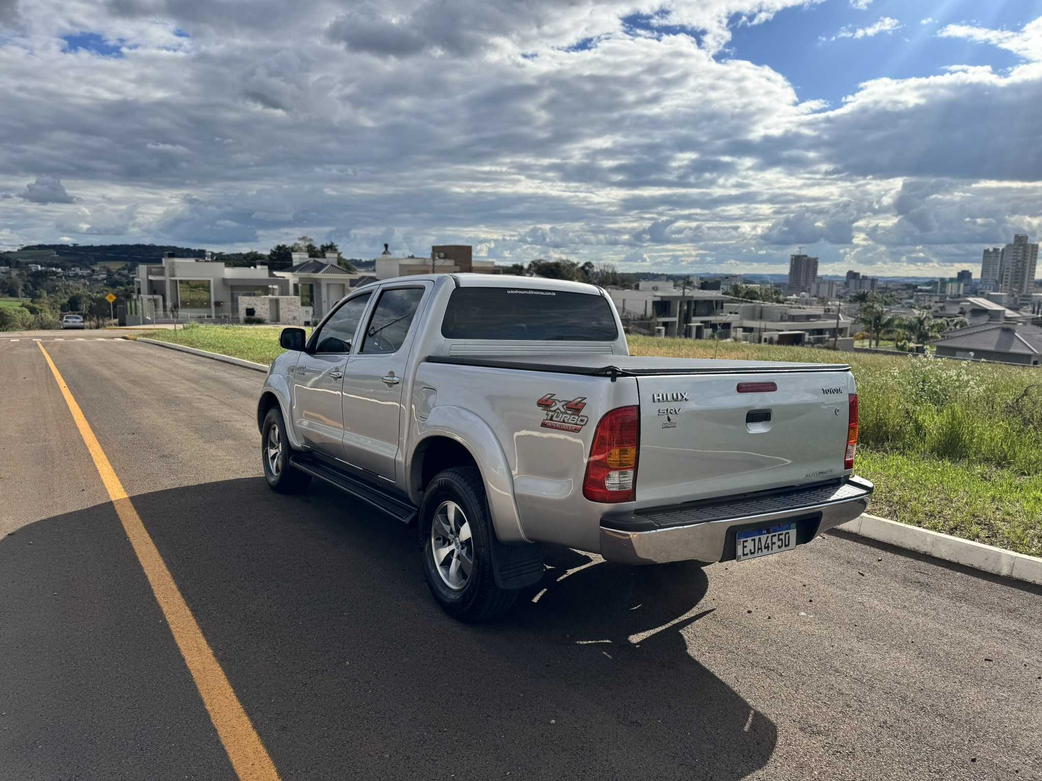 HILUX SRV