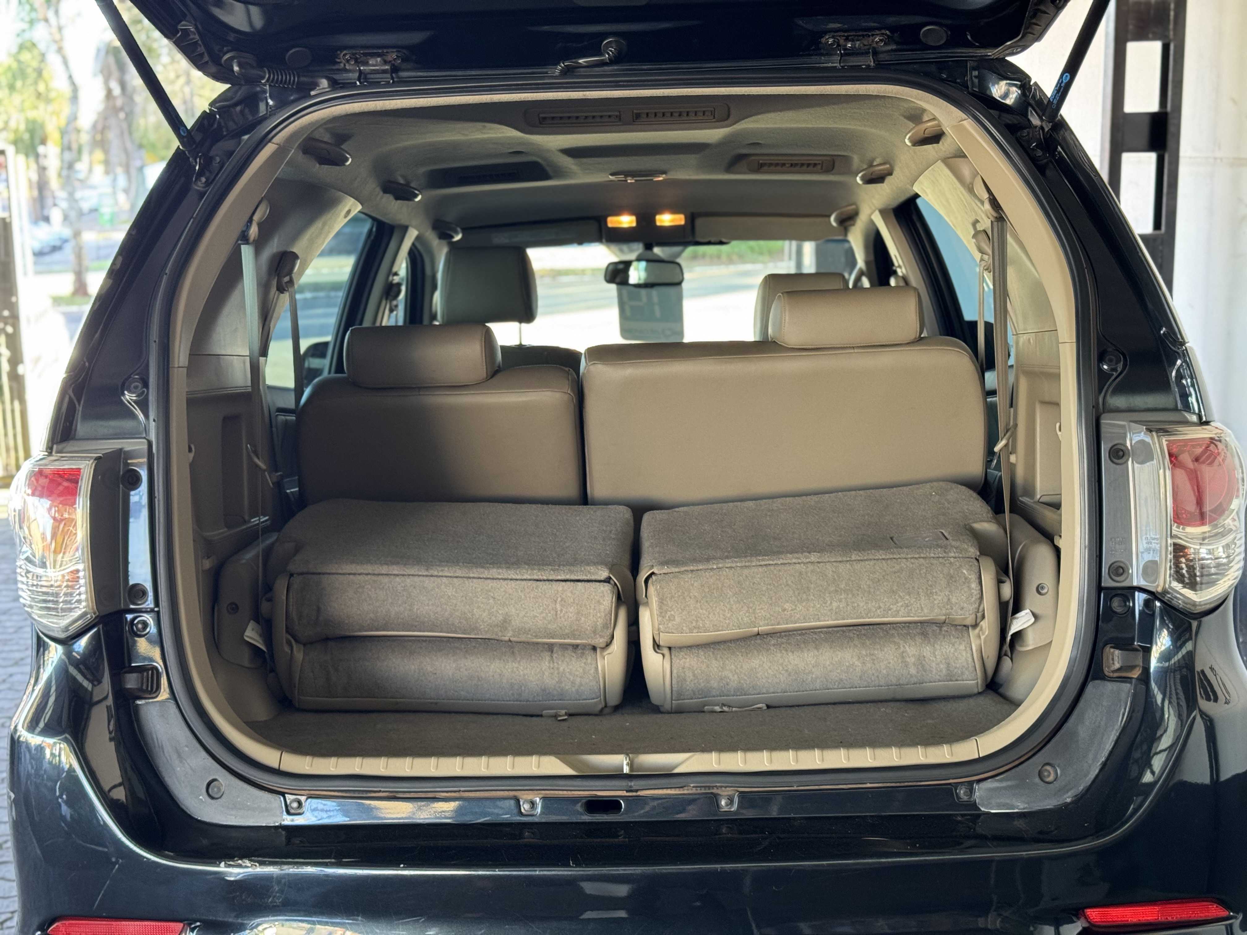 HILUX SW4 SRV