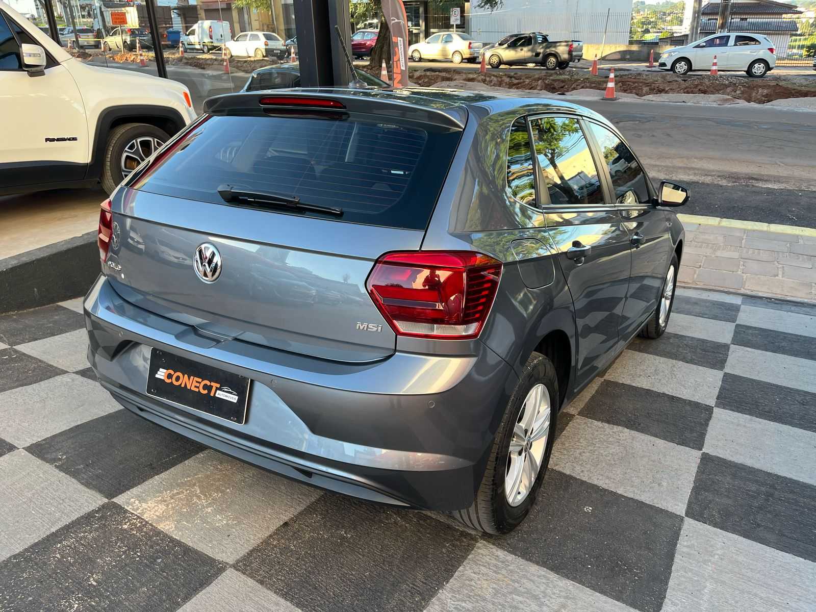 POLO 1.6 MSI