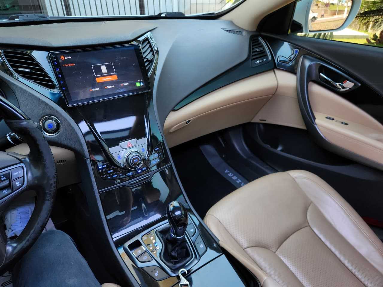 AZERA 3.0 V6 C/TETO