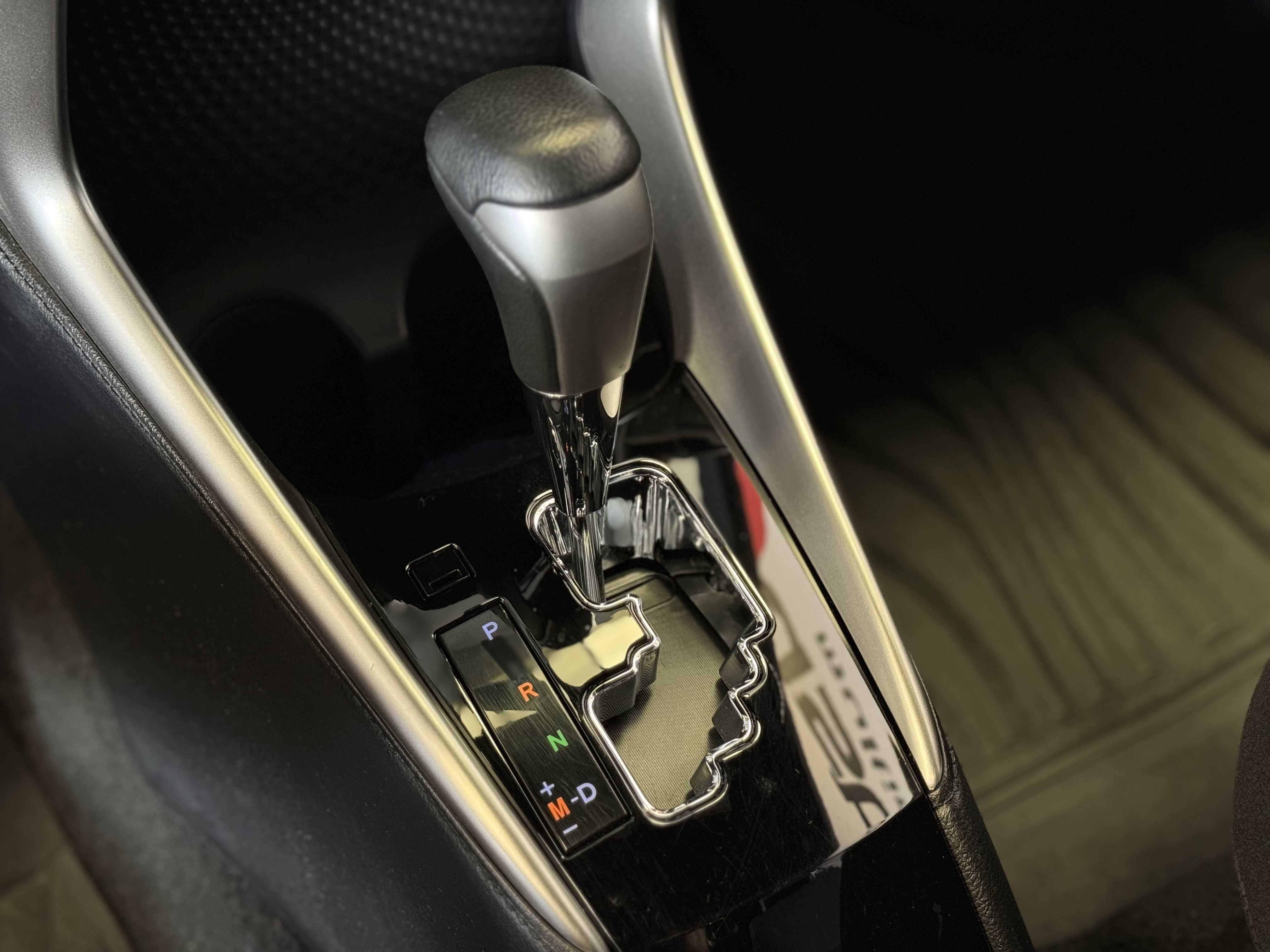 YARIS 1.5 XS AUTOMÁTICO