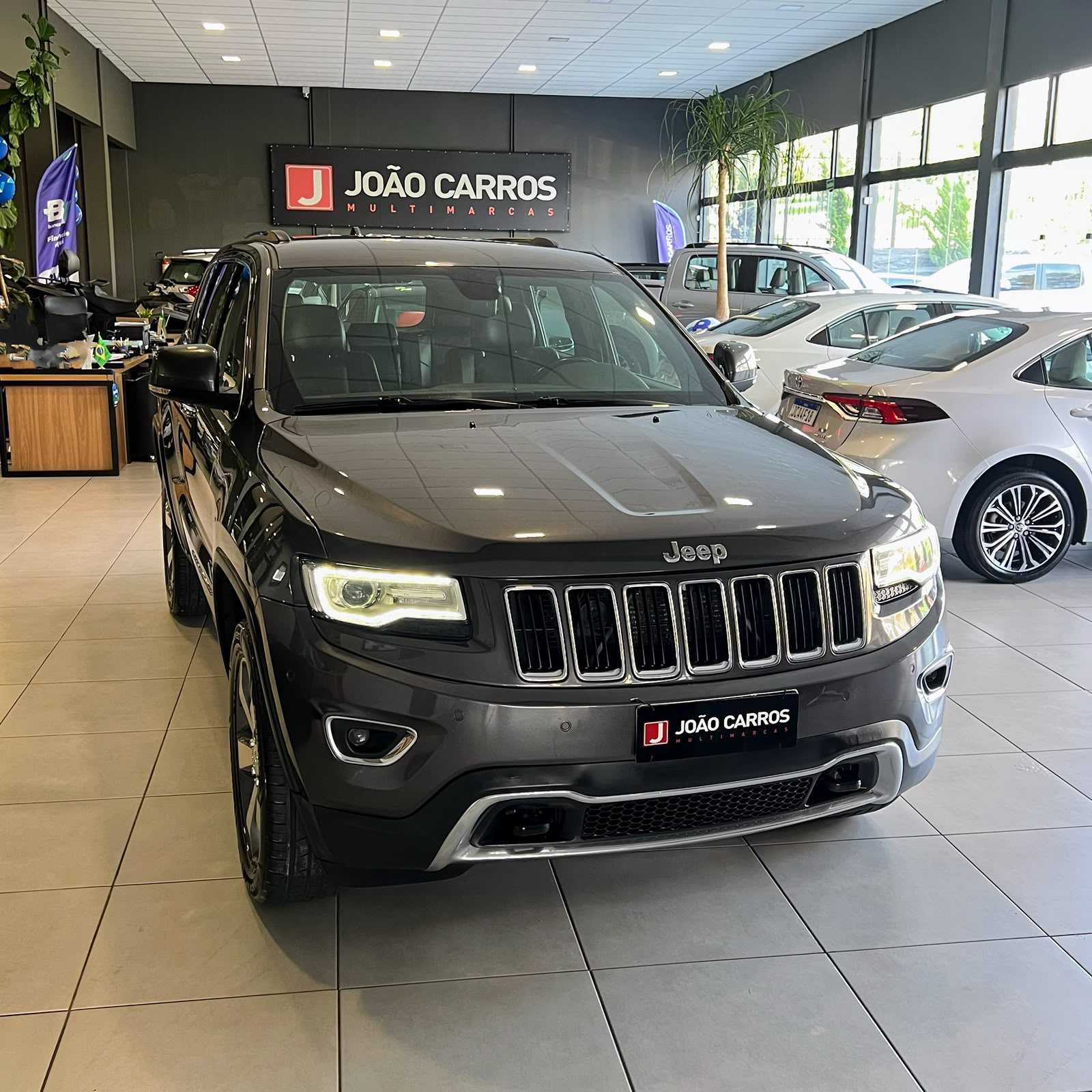 GRAND CHEROKEE LIMITED 3.6 V6 localizado em Guaporé no estado de RS