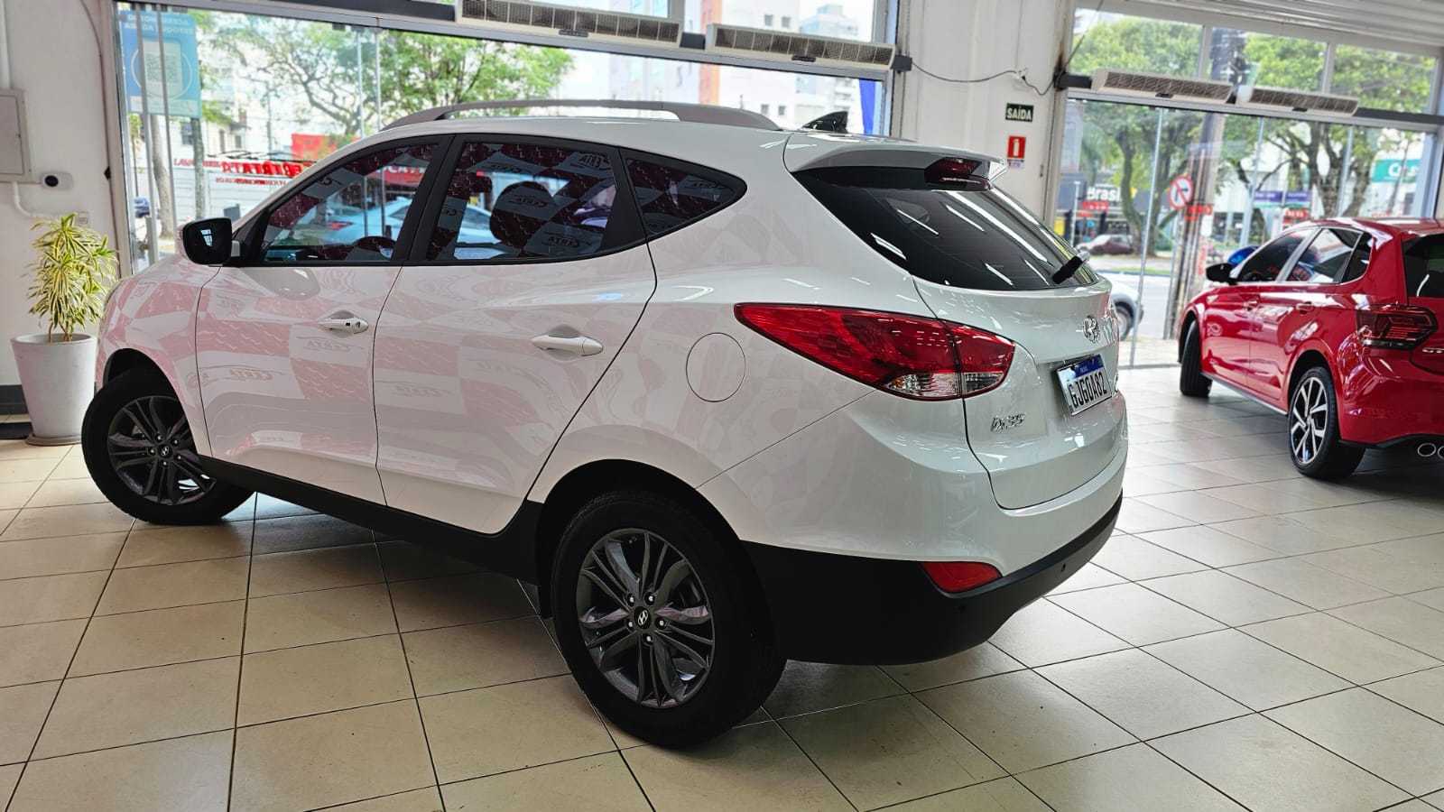 IX35    64 MIL KM