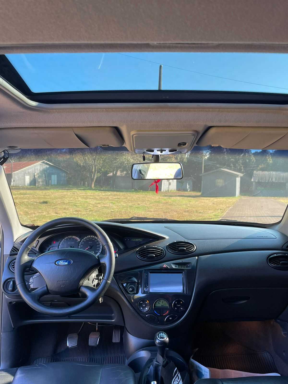 FOCUS GHIA SEDAN 2.0