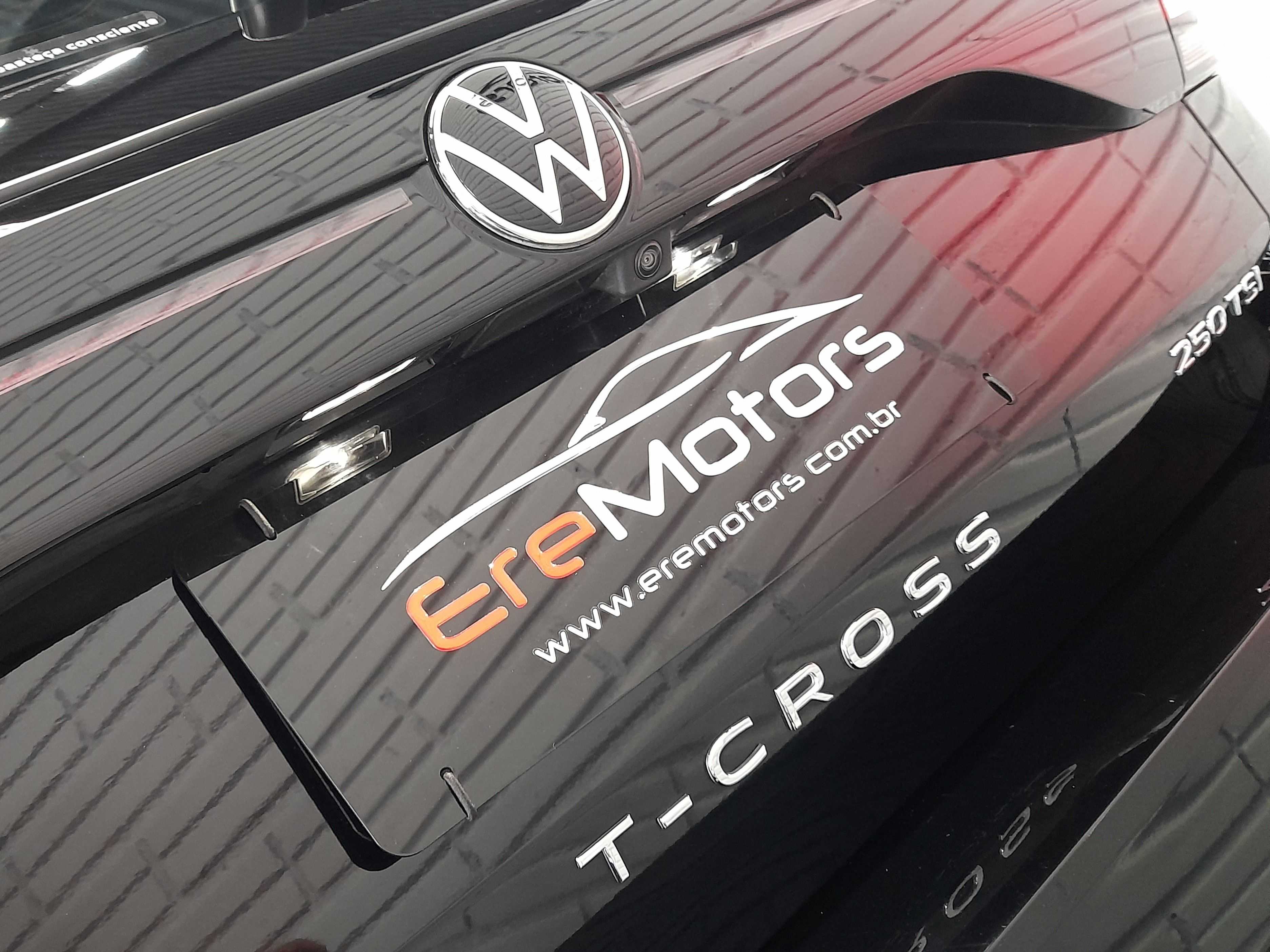 T-CROSS HIGHLINE 250TSI