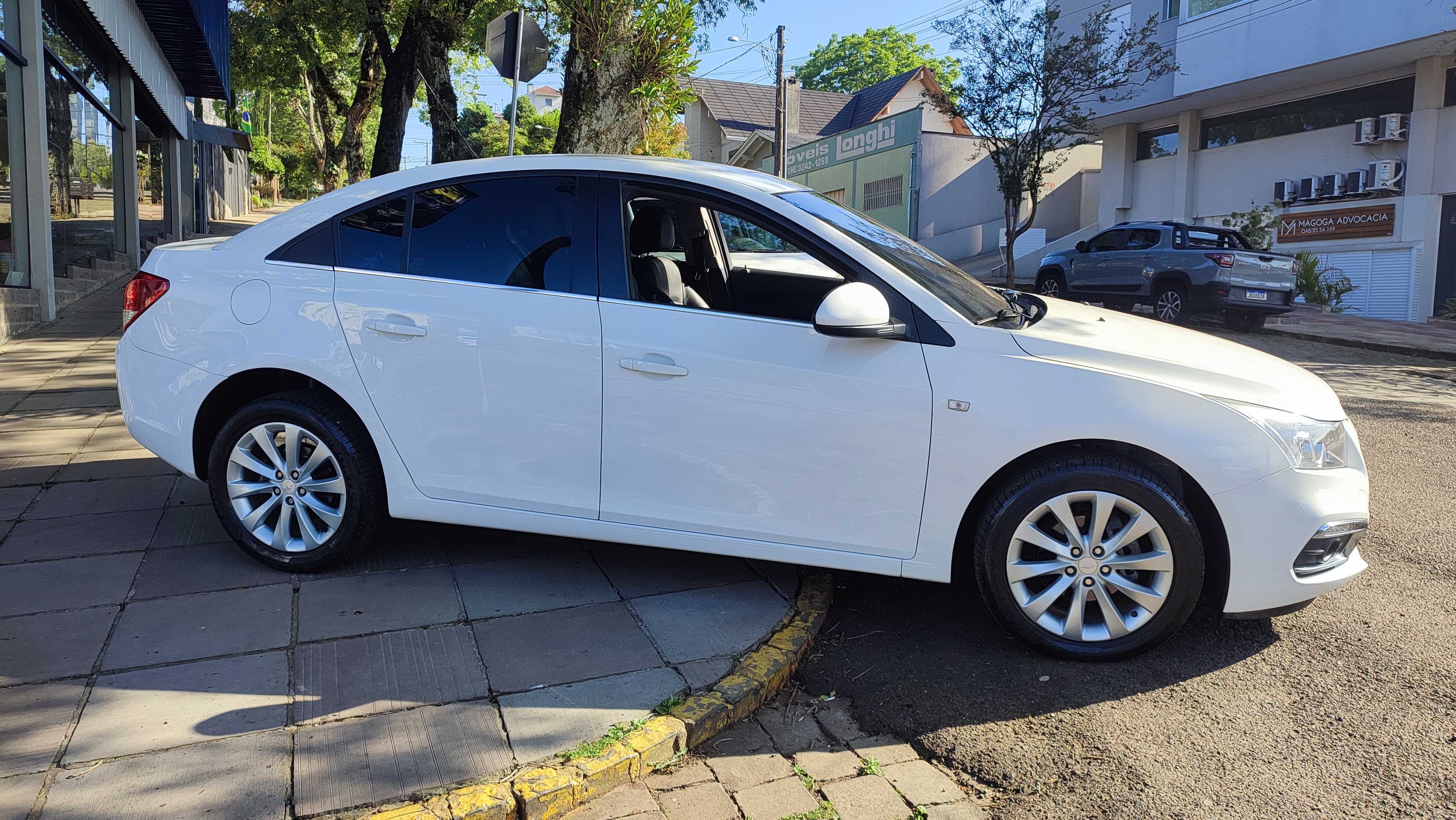 CRUZE LT 1.8 SEDAN AUTOMATIC F