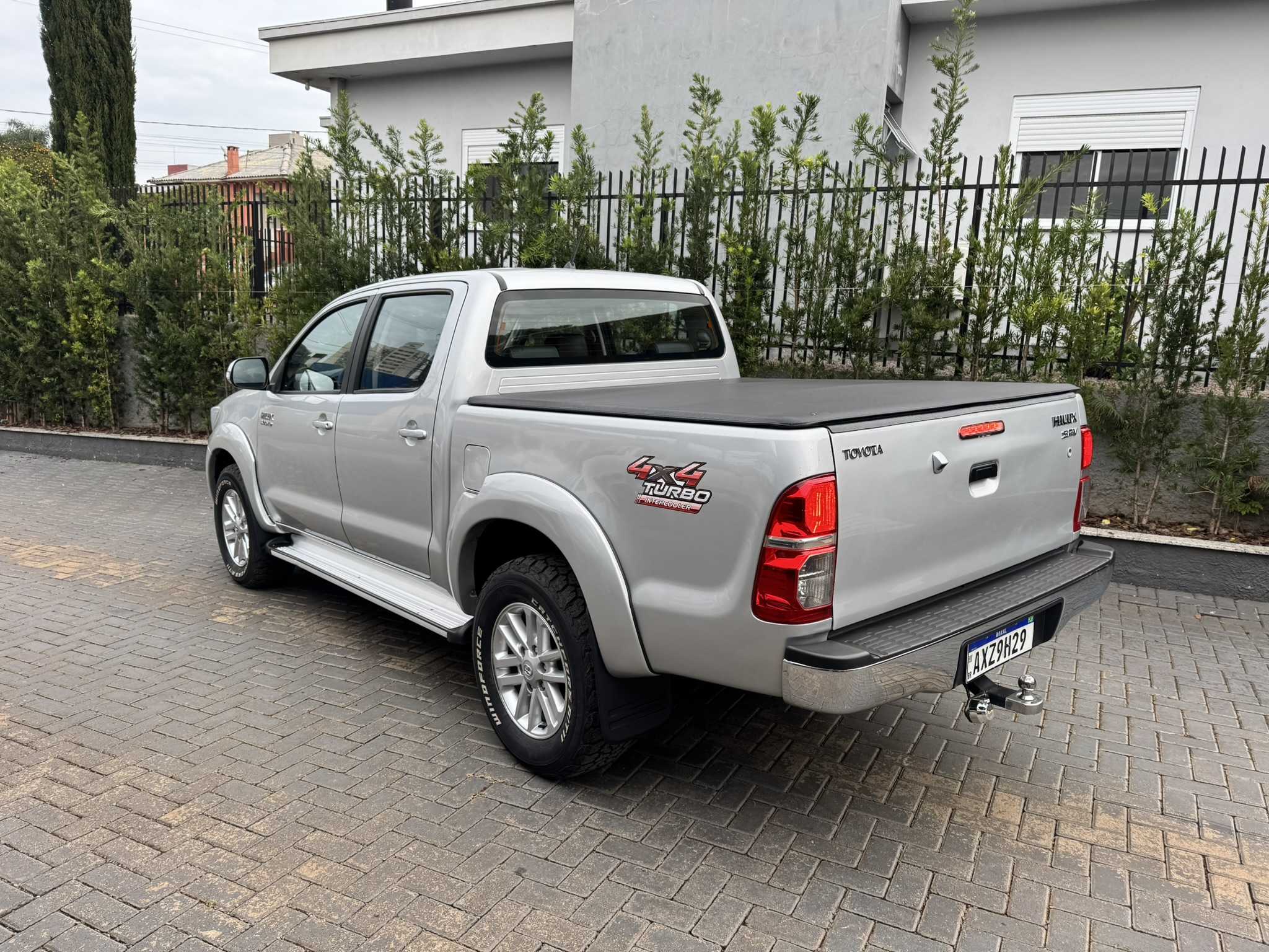 HILUX SRV AUTOMATICA
