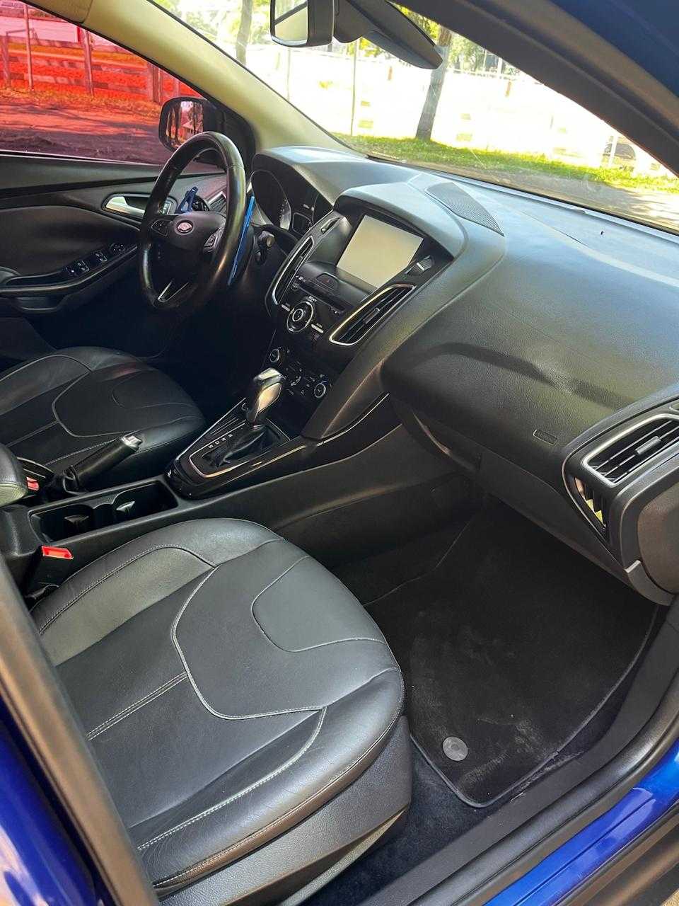 FOCUS FASTBACK 2.0 PLUS
