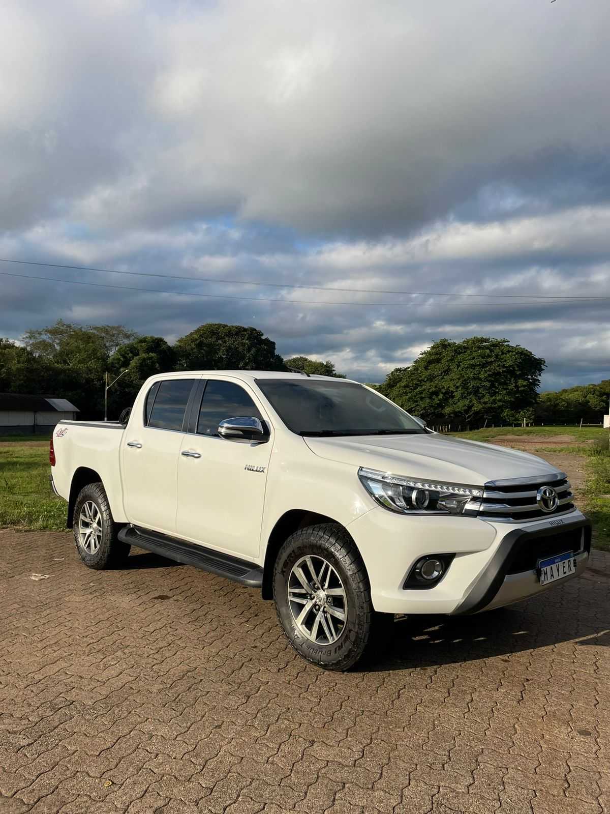 HILUX CD SRX 4X4