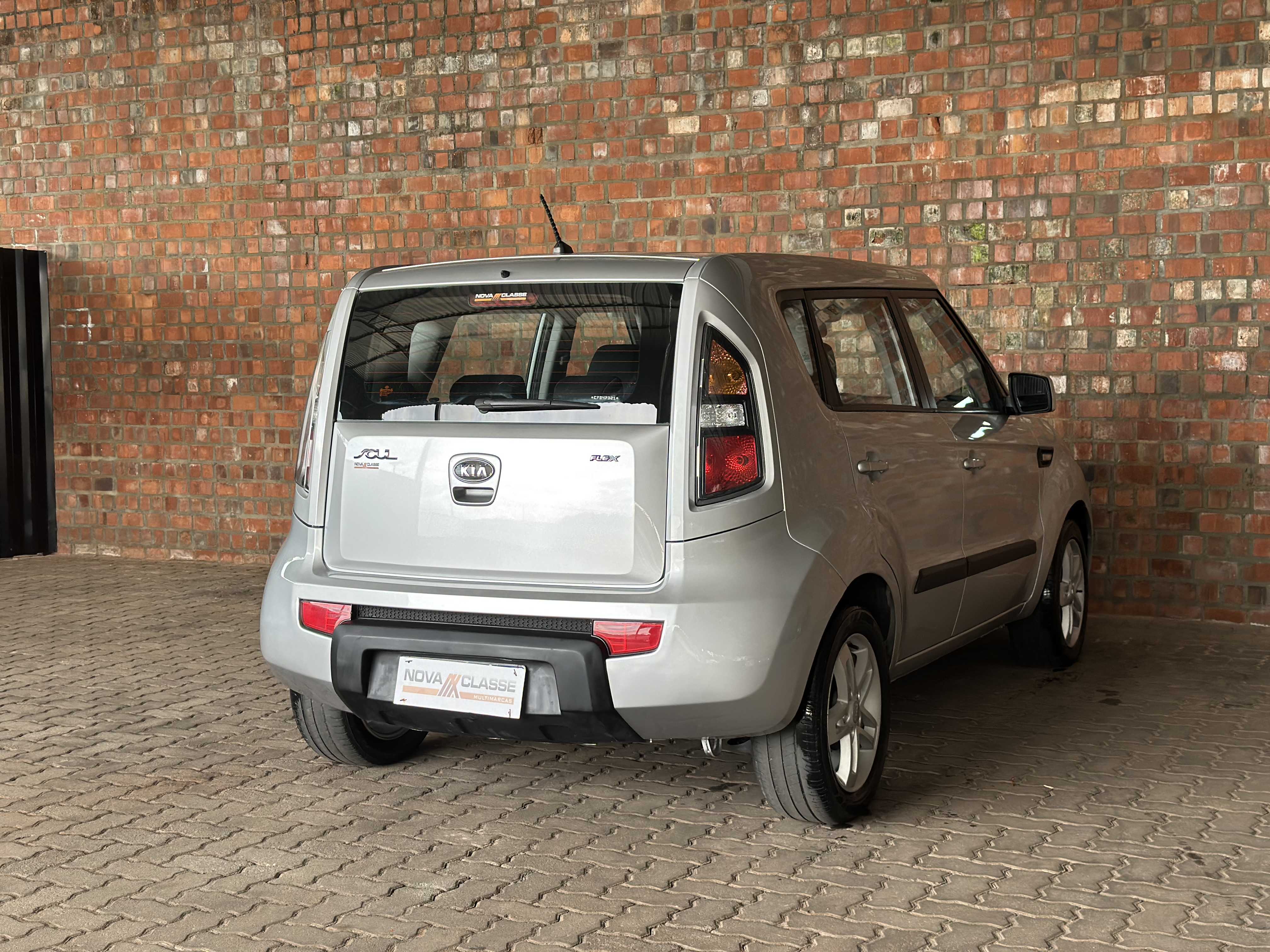KIA SOUL EX 1.6 MANUAL