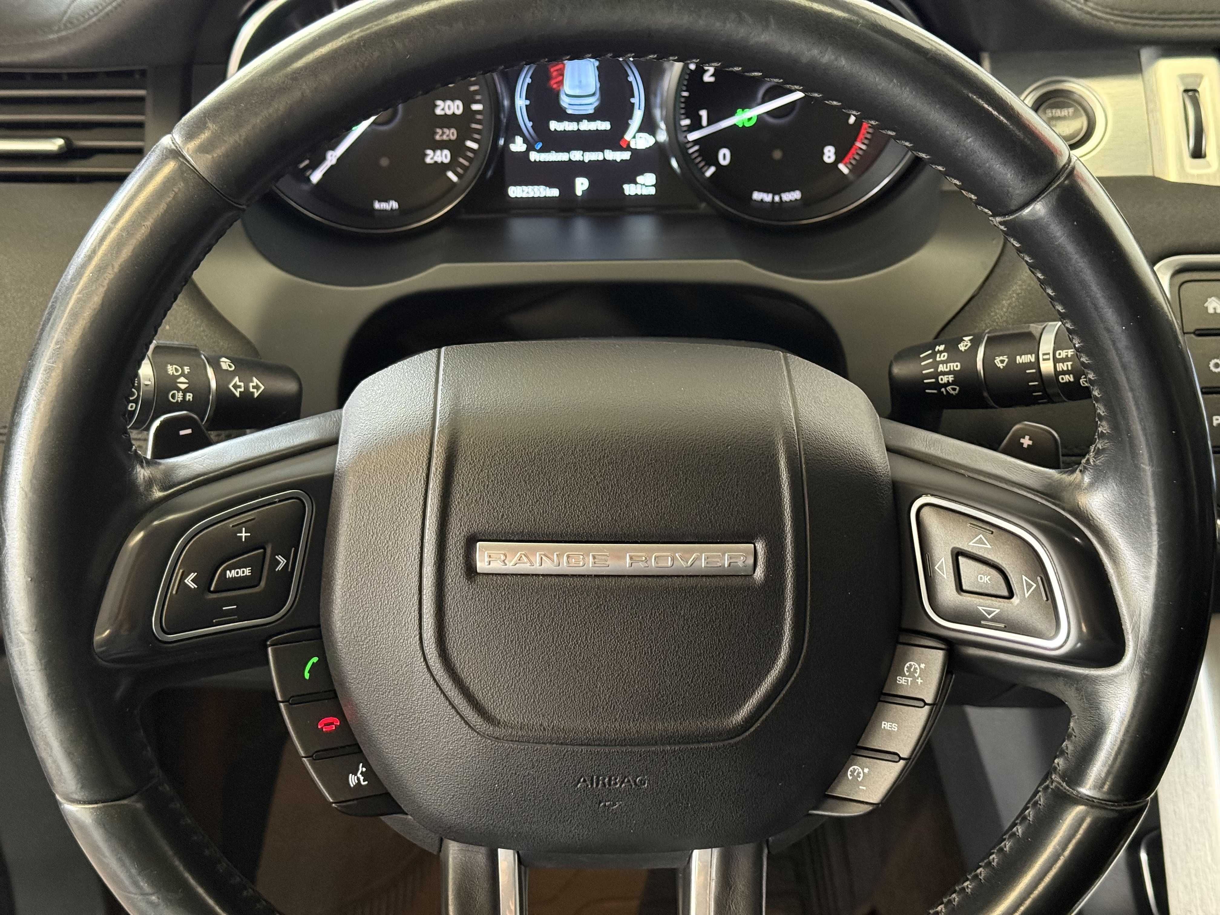 LAND ROVER EVOQUE SE