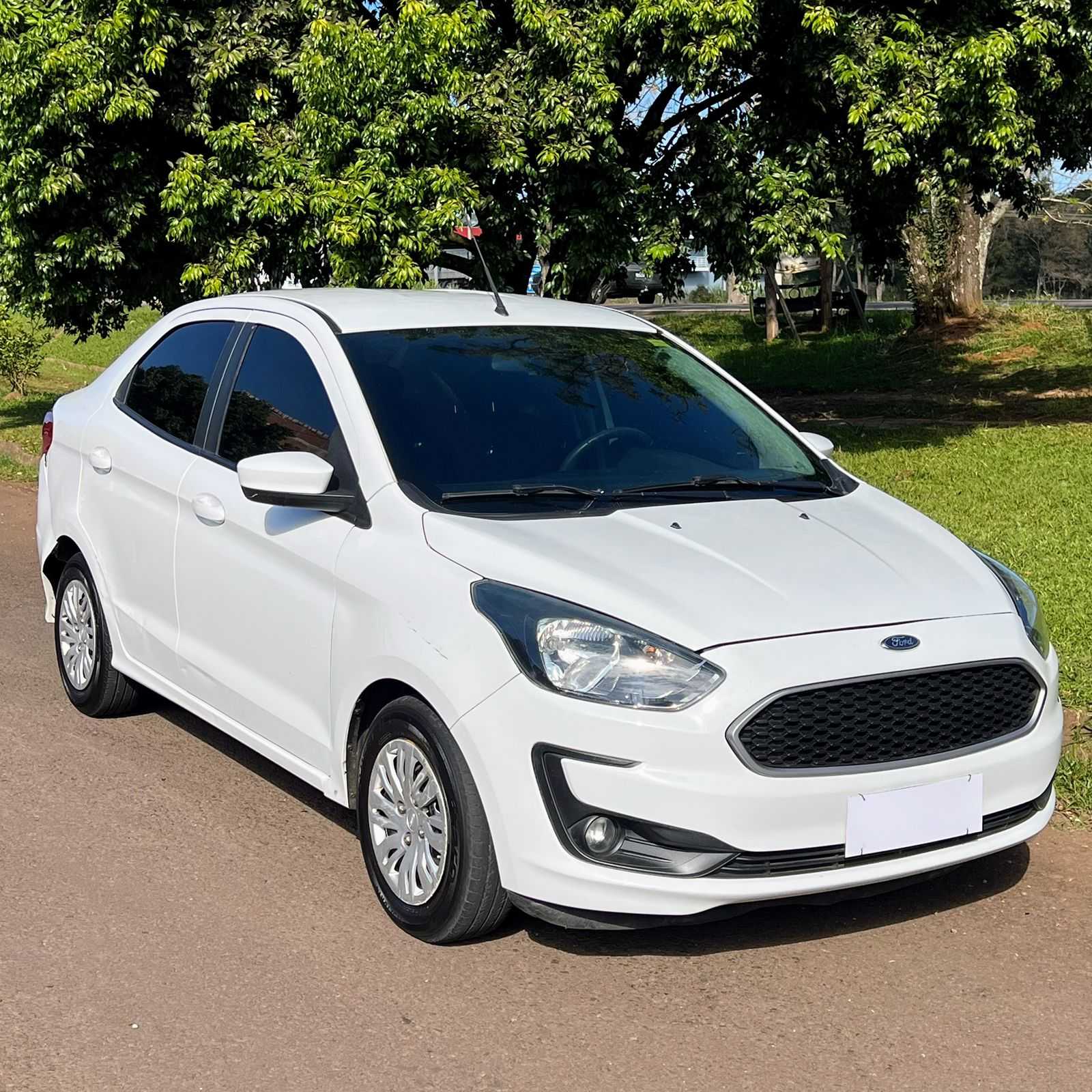 KA+ SEDAN SE 1.0 FLEX MANUAL localizado em Guaporé no estado de RS