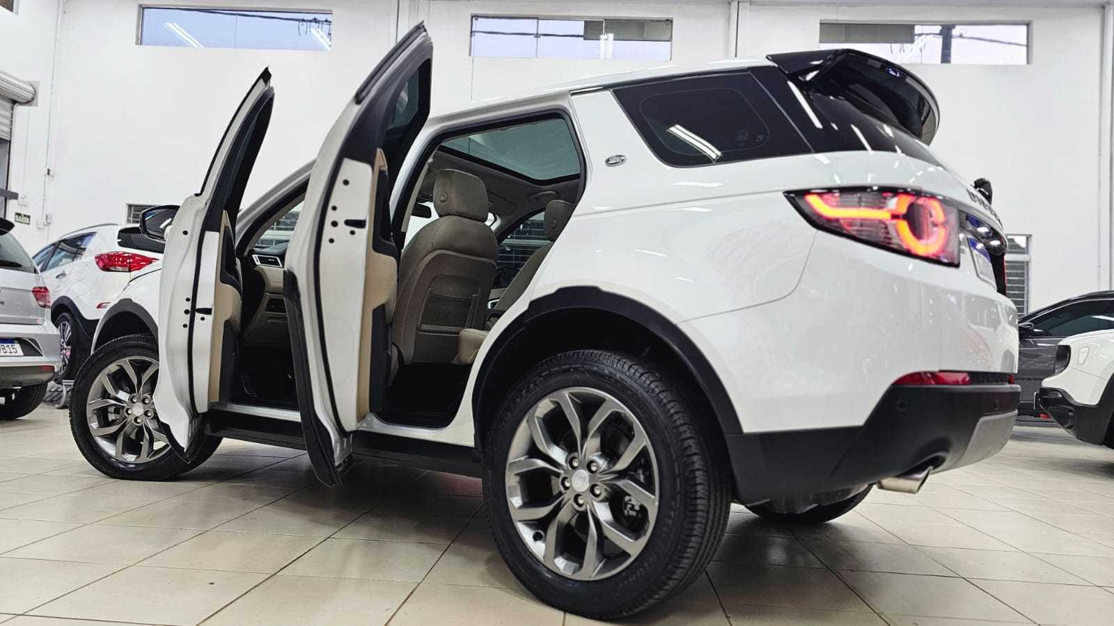 LAND ROVER DISCOVERY HSE 7L