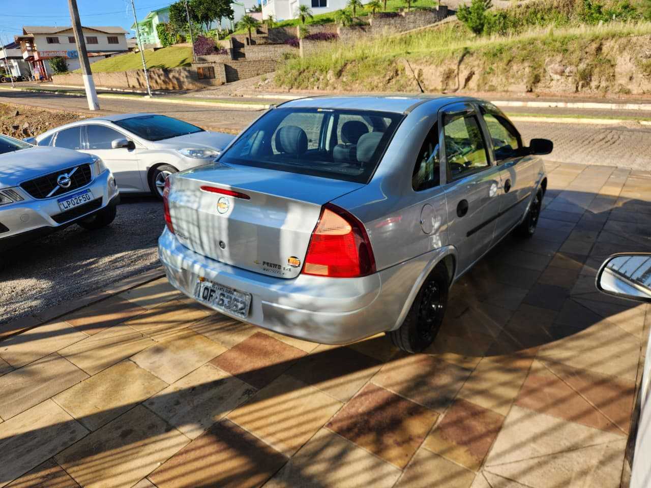 CORSA SEDAN MAXX 1.4