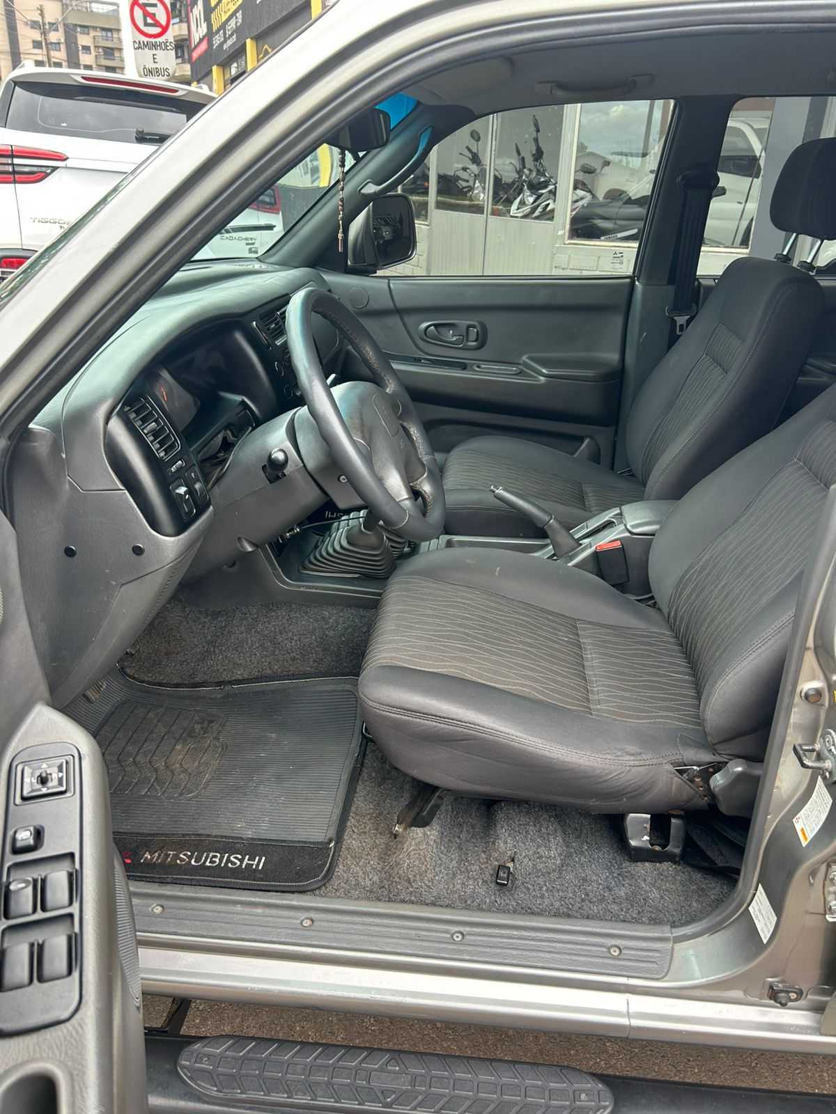 L200 OUTDOOR 2.5 4X4 CD