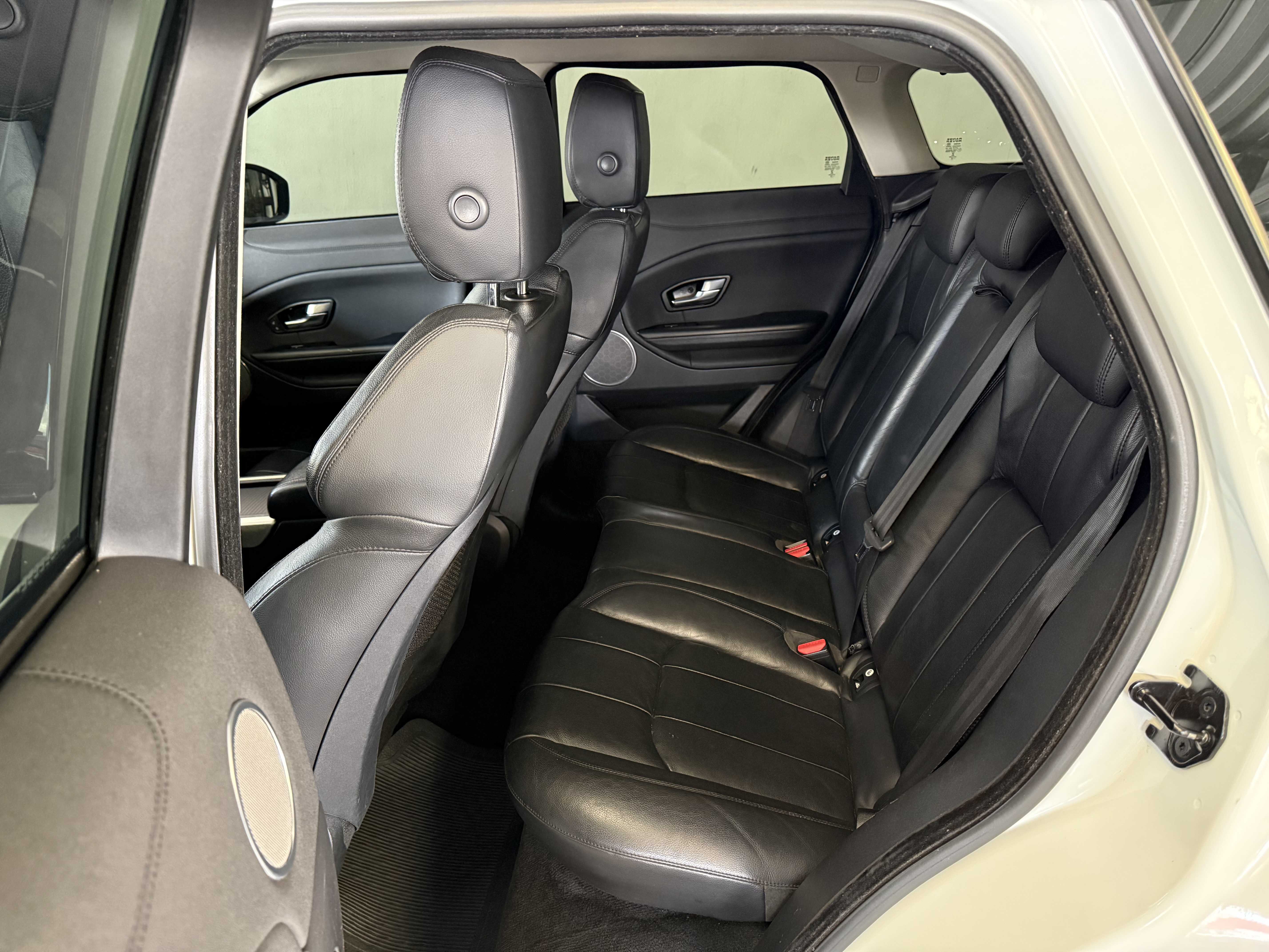 LAND ROVER EVOQUE SE