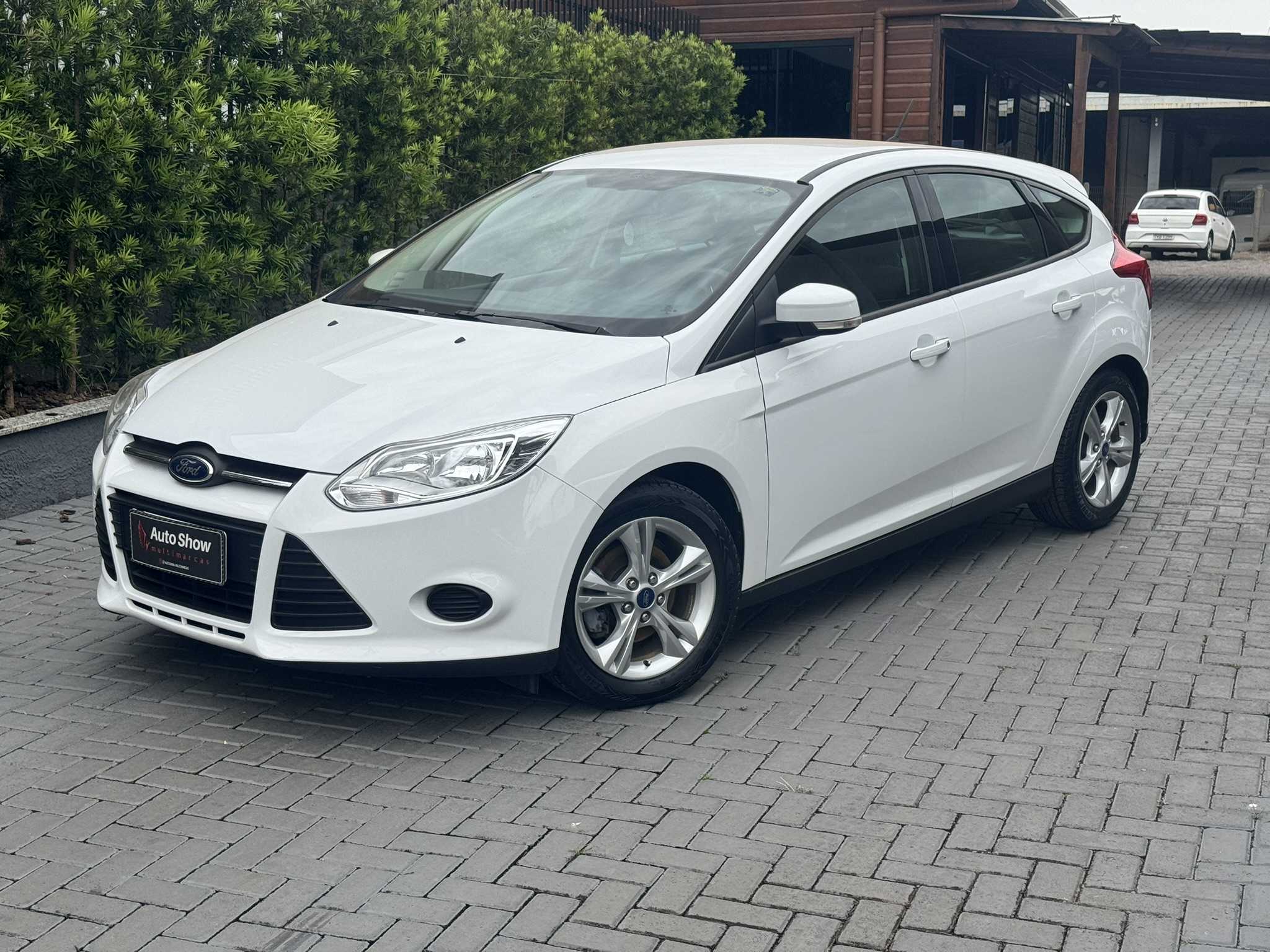 FOCUS 1,6 AUT