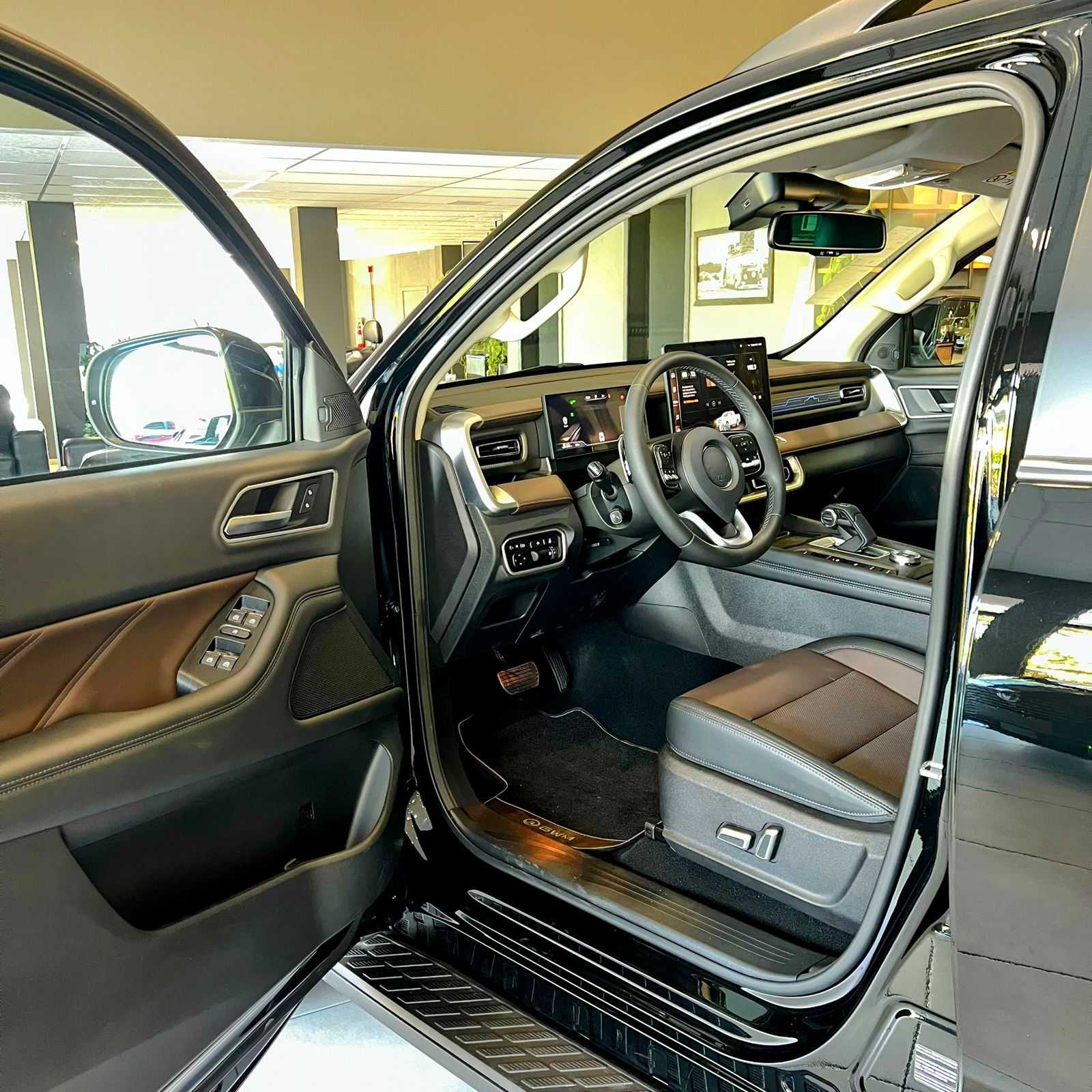 POER P30 EXCLUSIVE 2.4 TDI 4X4
