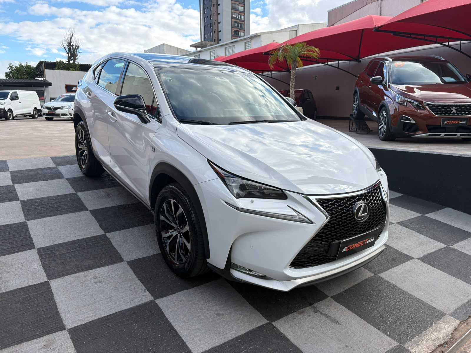 LEXUS NX200T F-SPORT AWD 2.0