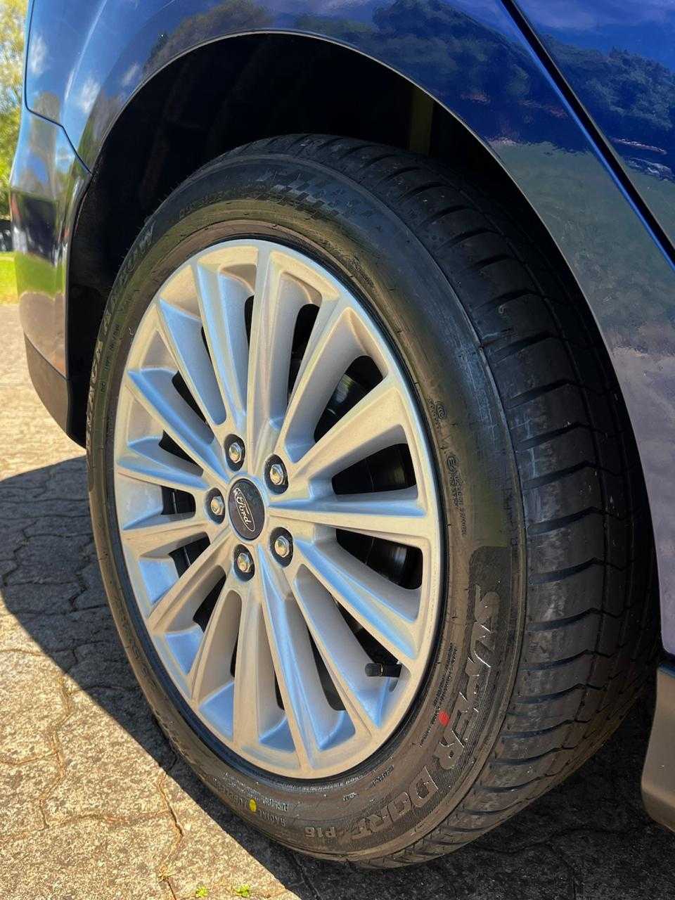 FOCUS FASTBACK 2.0 PLUS