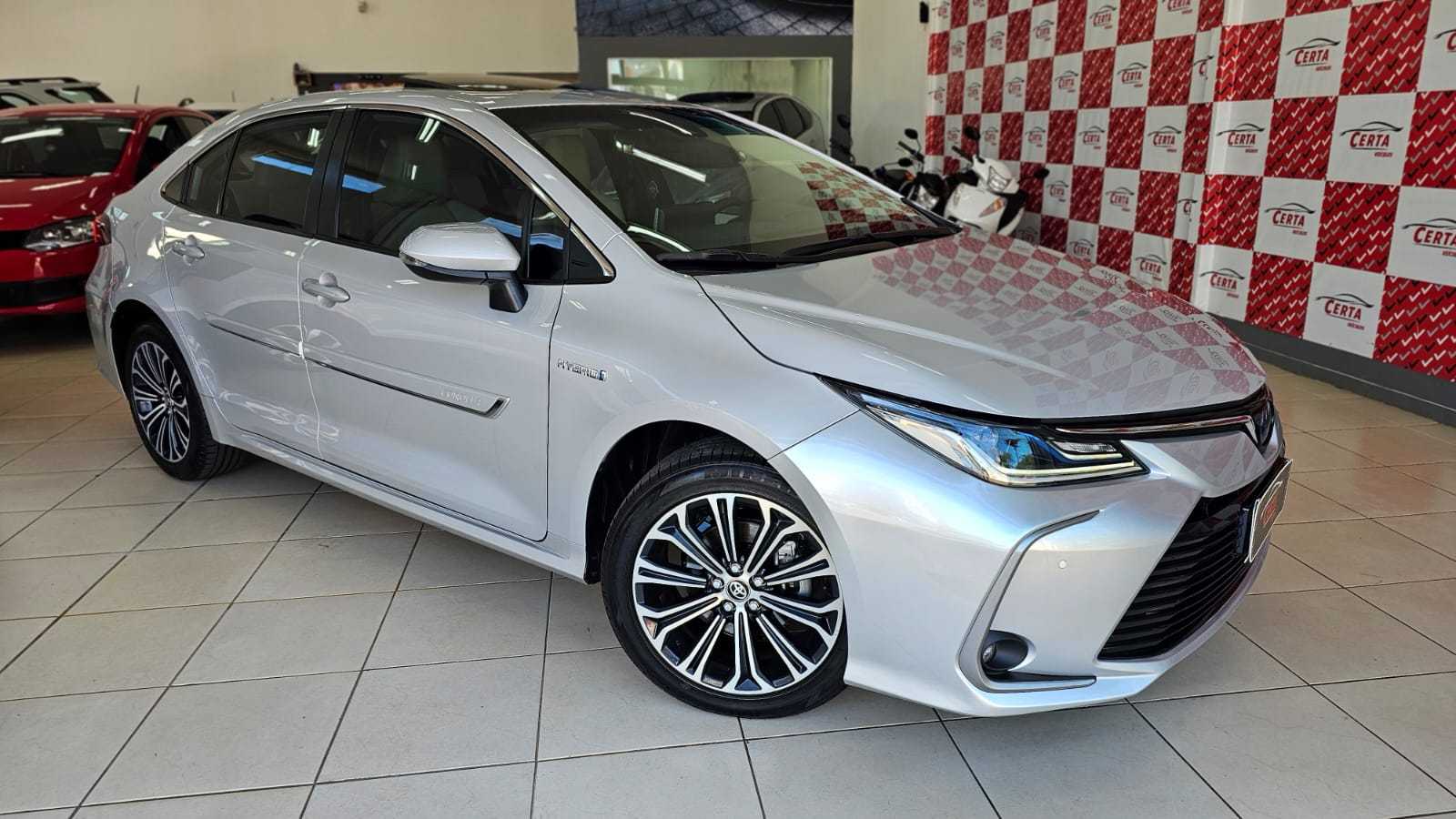 COROLLA ALTIS PREMIUM