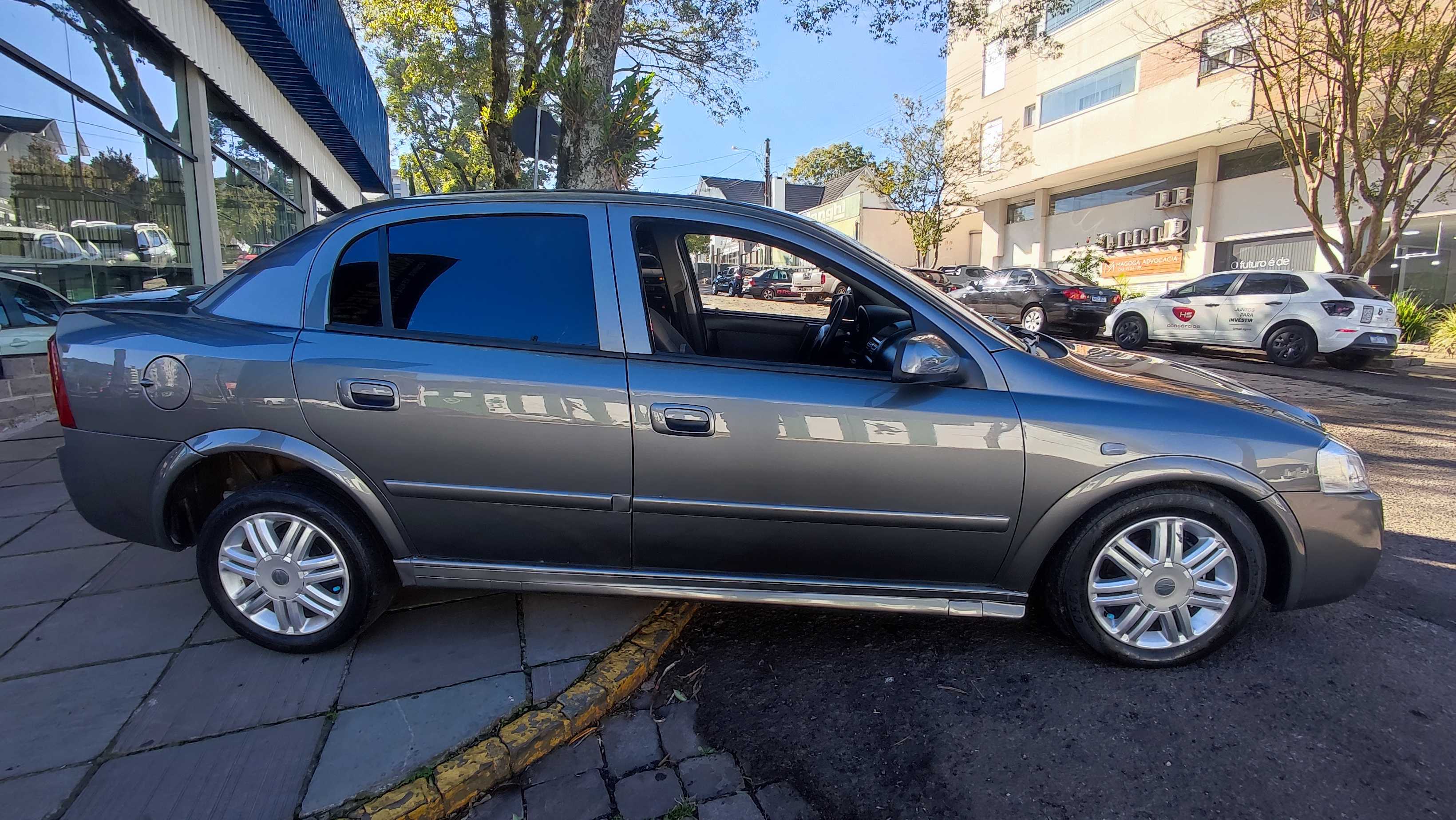 ASTRA SEDAN CD