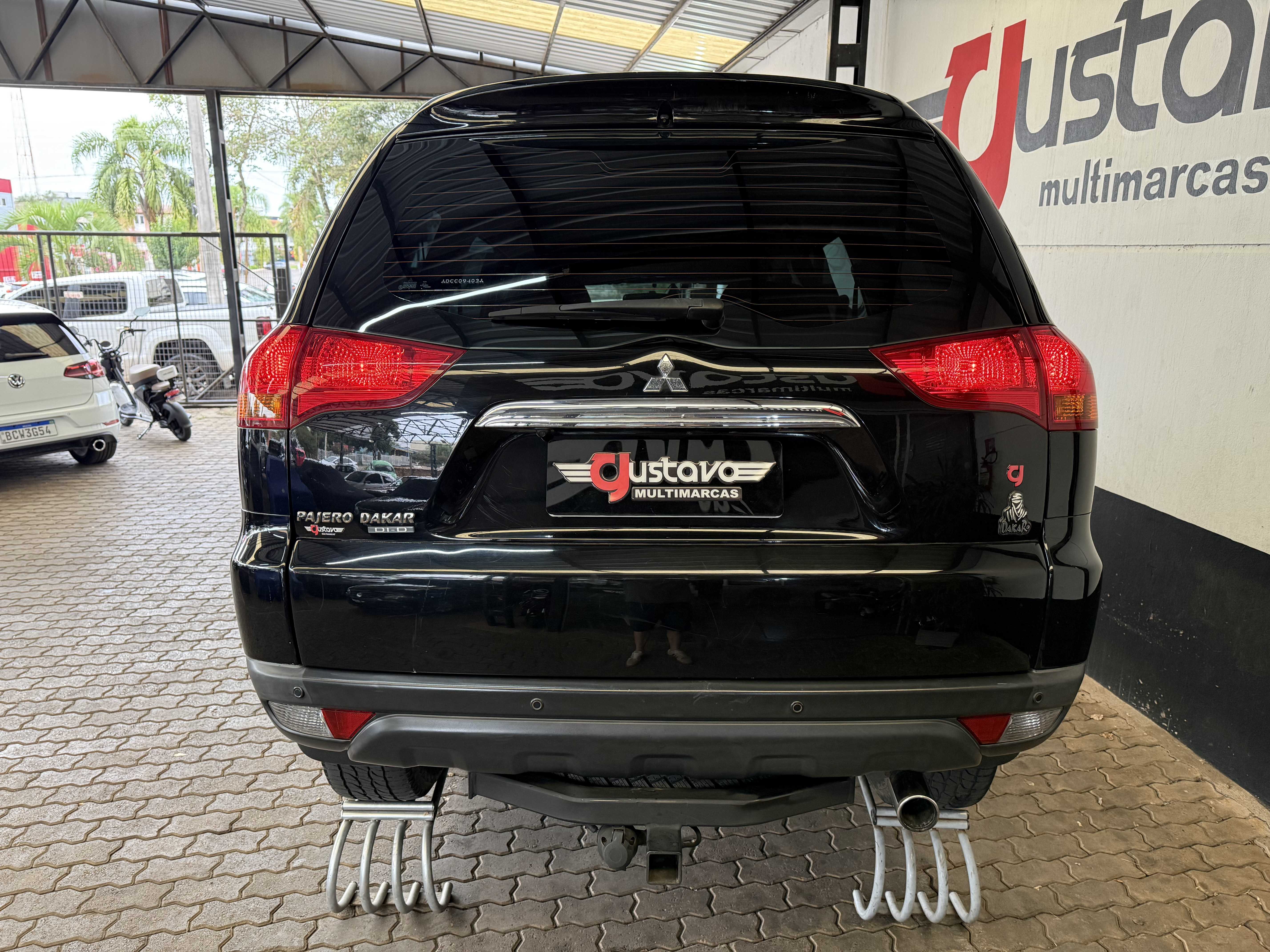 PAJERO DAKAR 7 LUGARES