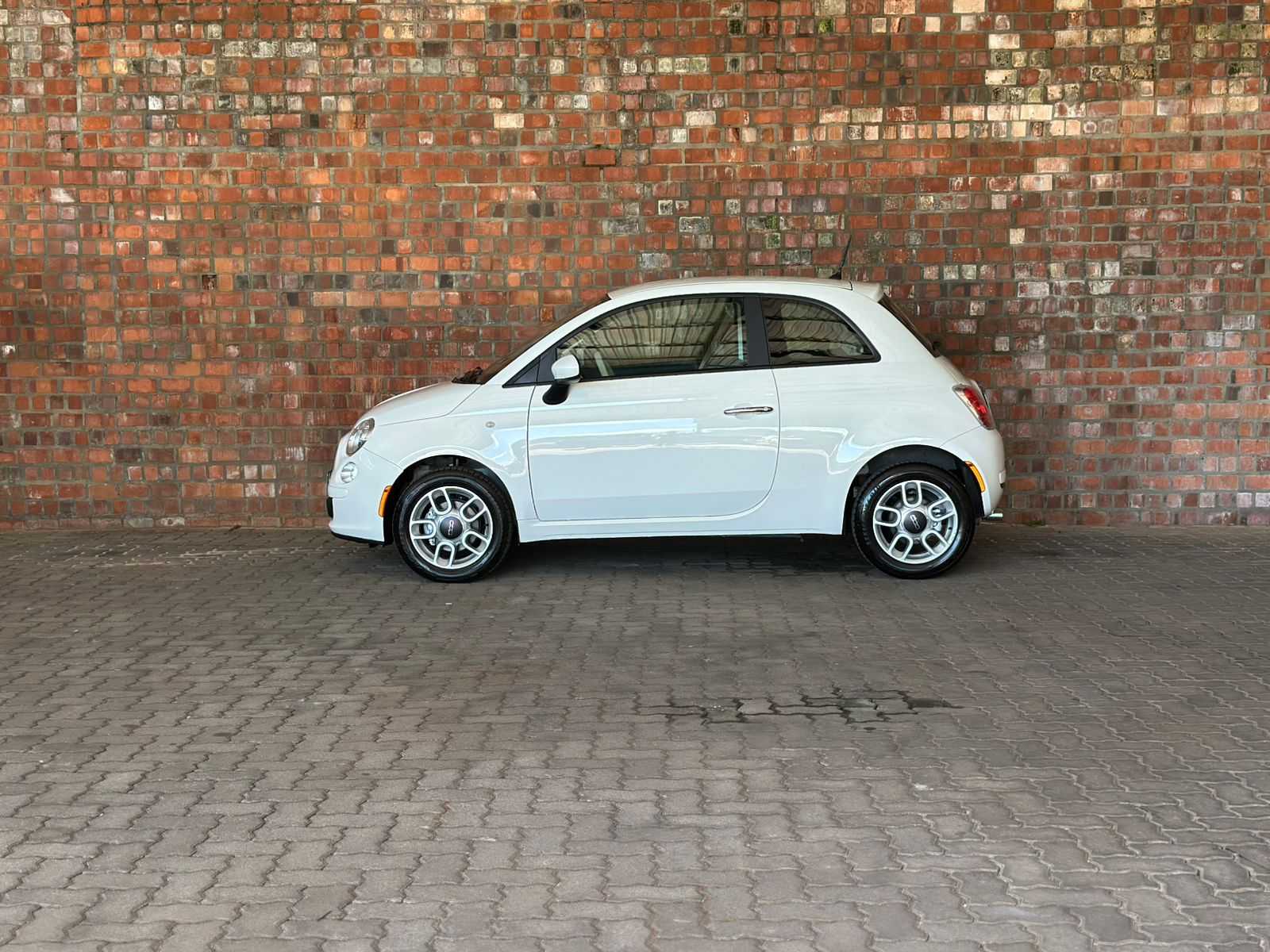 500 CULT 1.4 FLEX AT