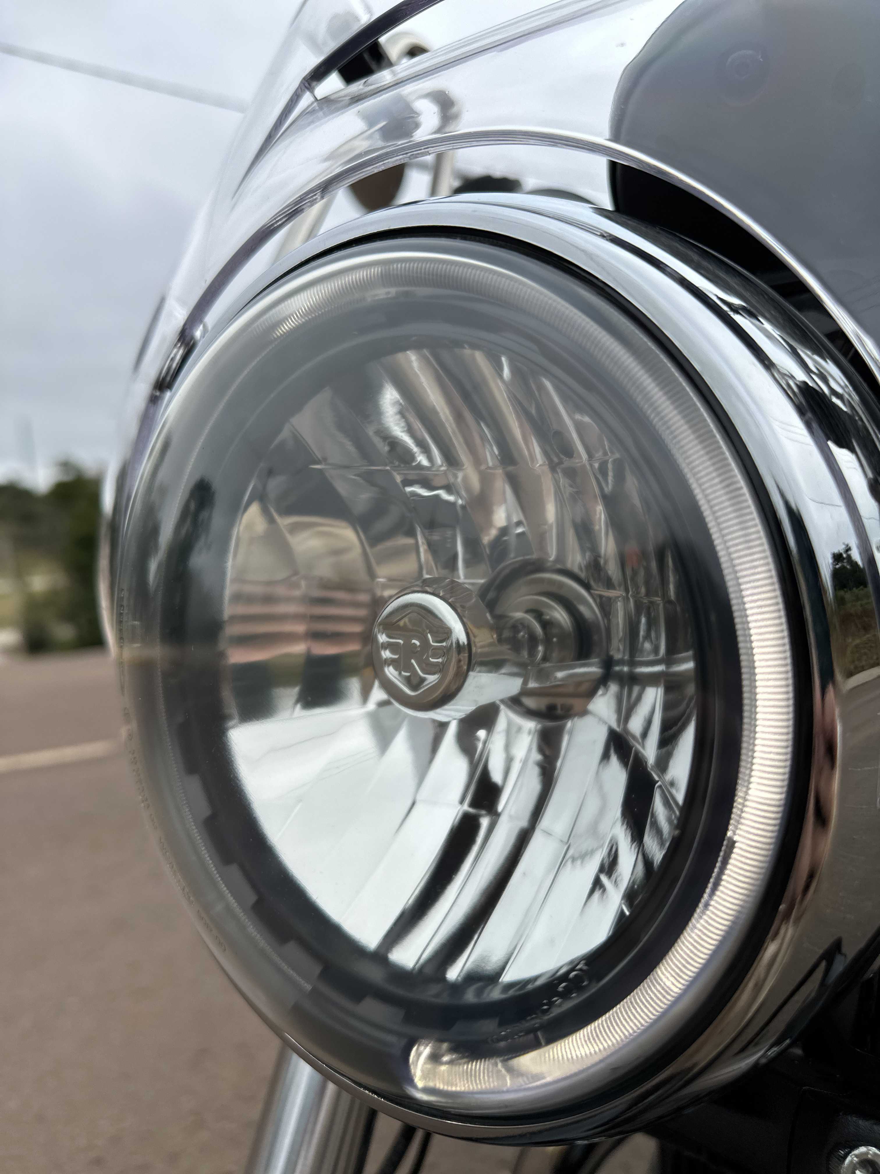 ROYAL ENFIELD METEOR 350 SUPER