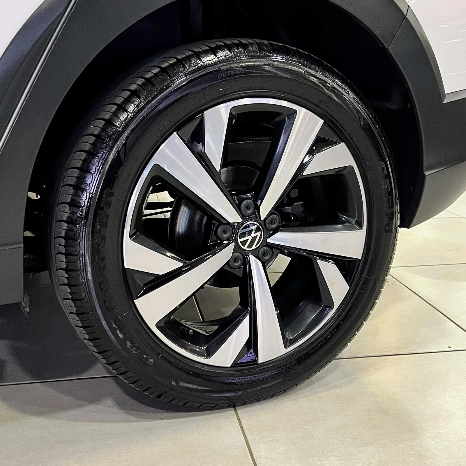 NIVUS HIGHLINE 200TSI AUT