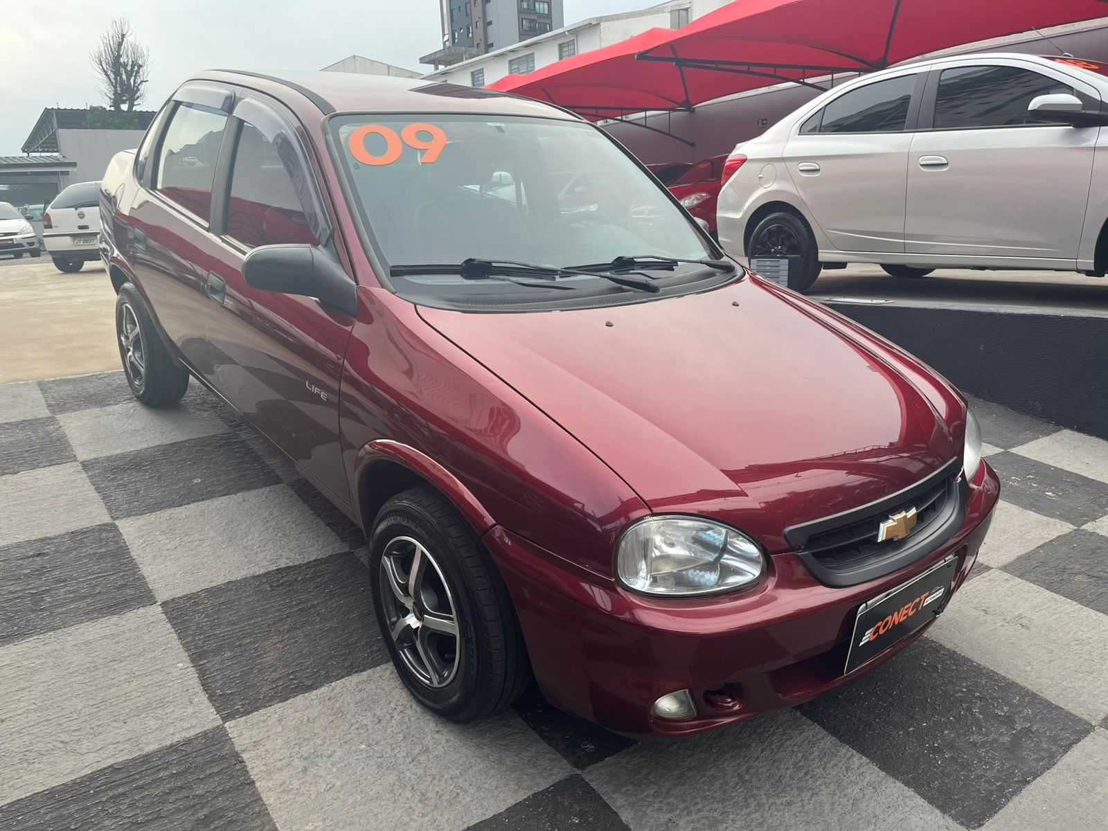 CORSA SEDAN 1.0