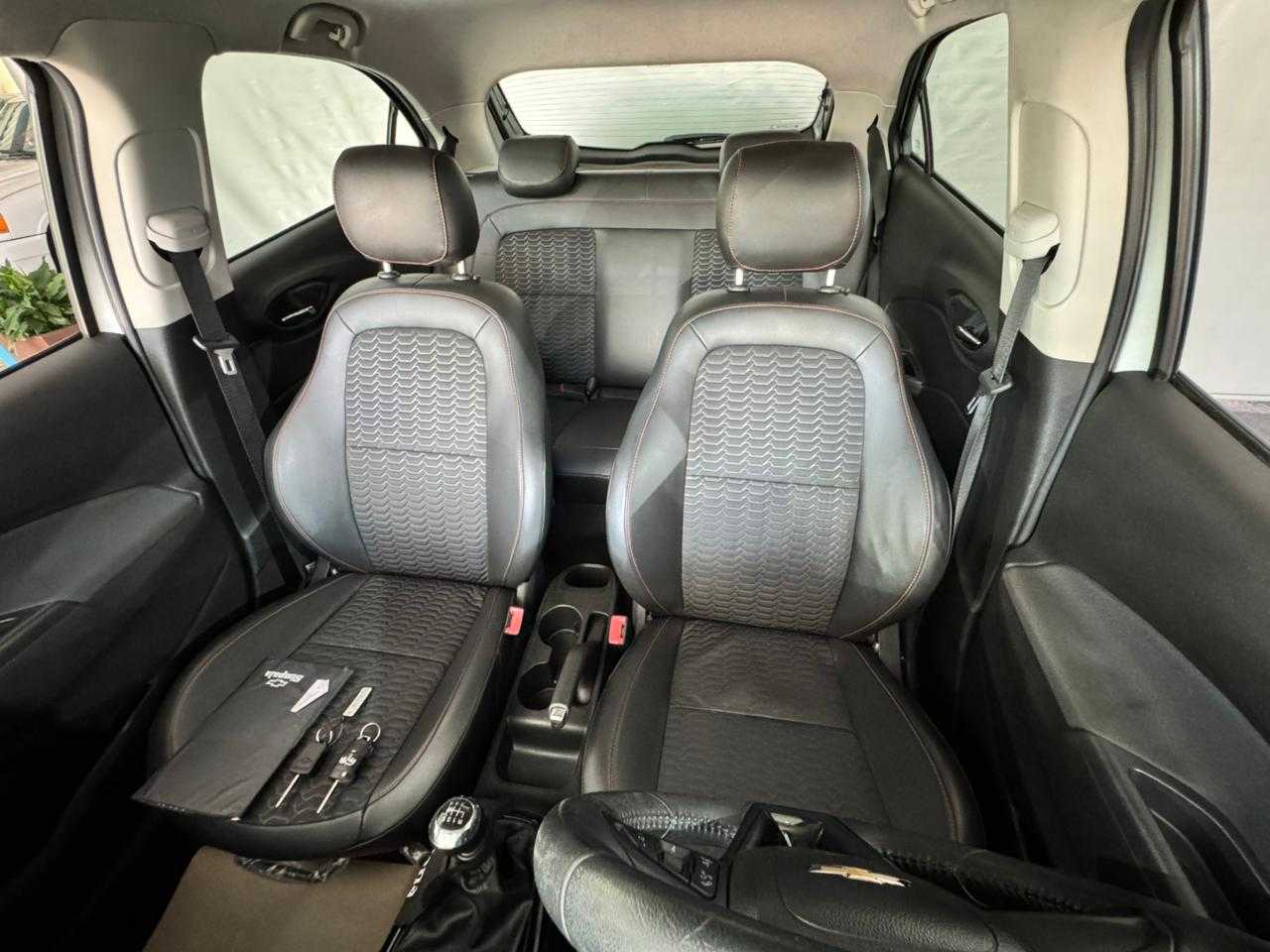 ONIX 1.4 LTZ FLEX 8V 4P MAN.