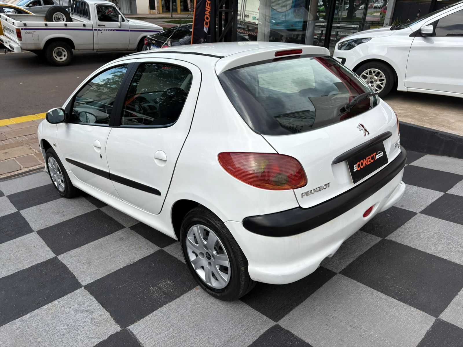 206 PRESENCE 1.4 COMPLETO