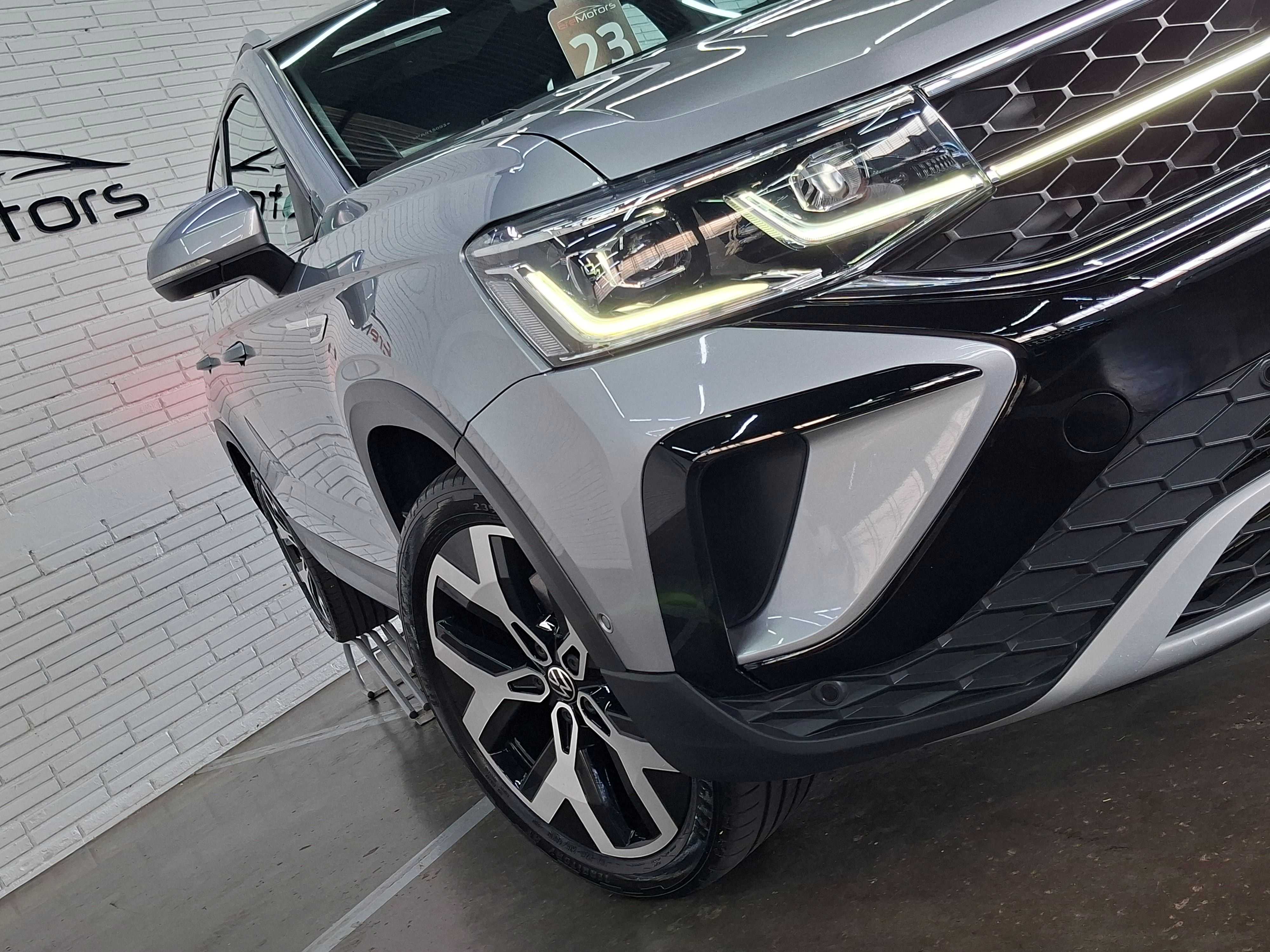 TAOS HIGHLINE 250TSI