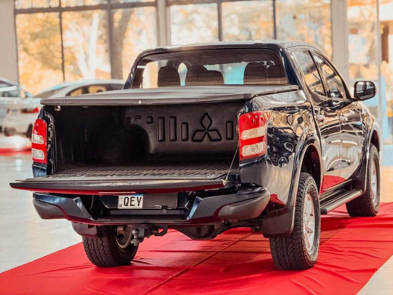 TRITON 2.4 SPORT HPE DIES. 4X4