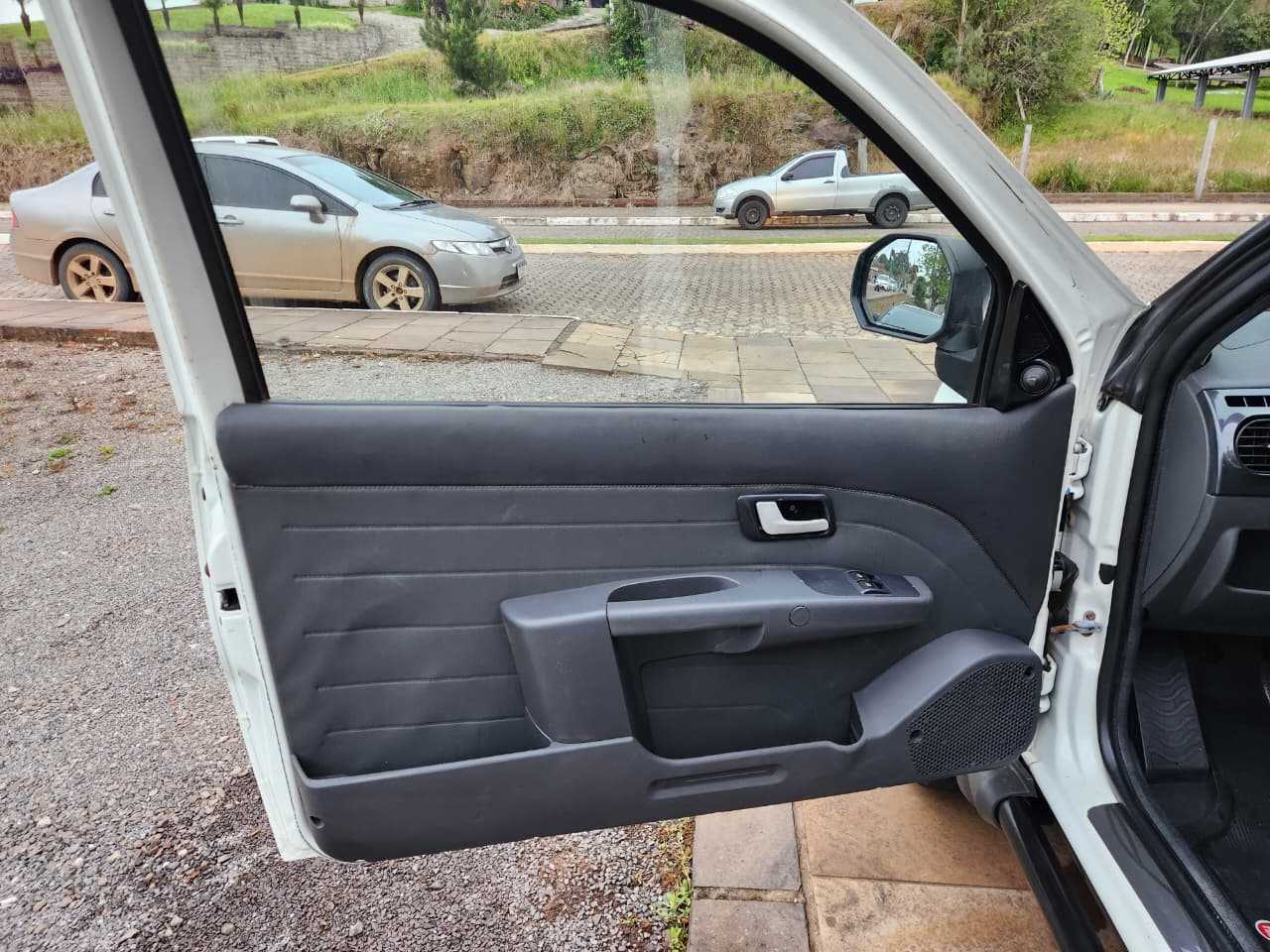 STRADA ADVENTURE LOCKER 1.8 CE