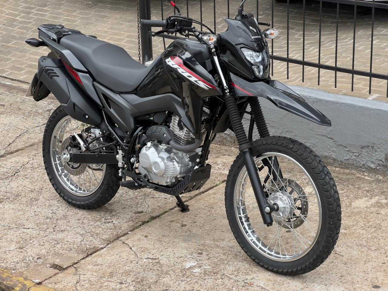BROS 160 CBS