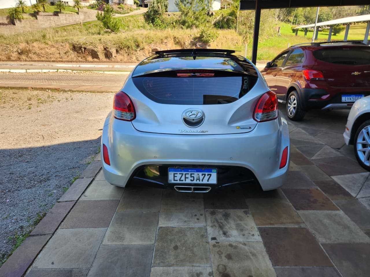 VELOSTER 1.6 AUT C/TETO
