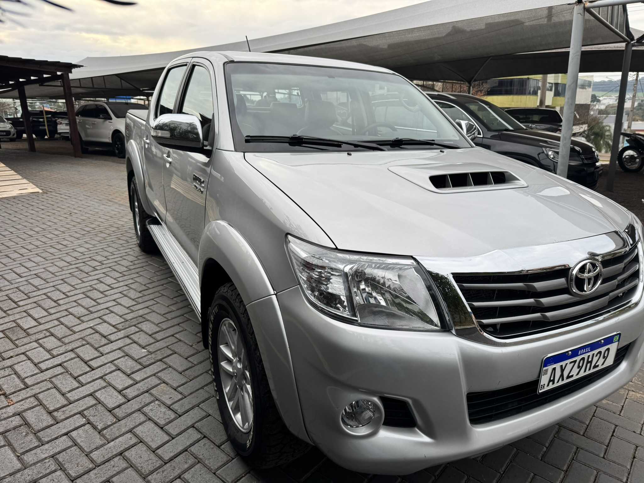 HILUX SRV AUTOMATICA