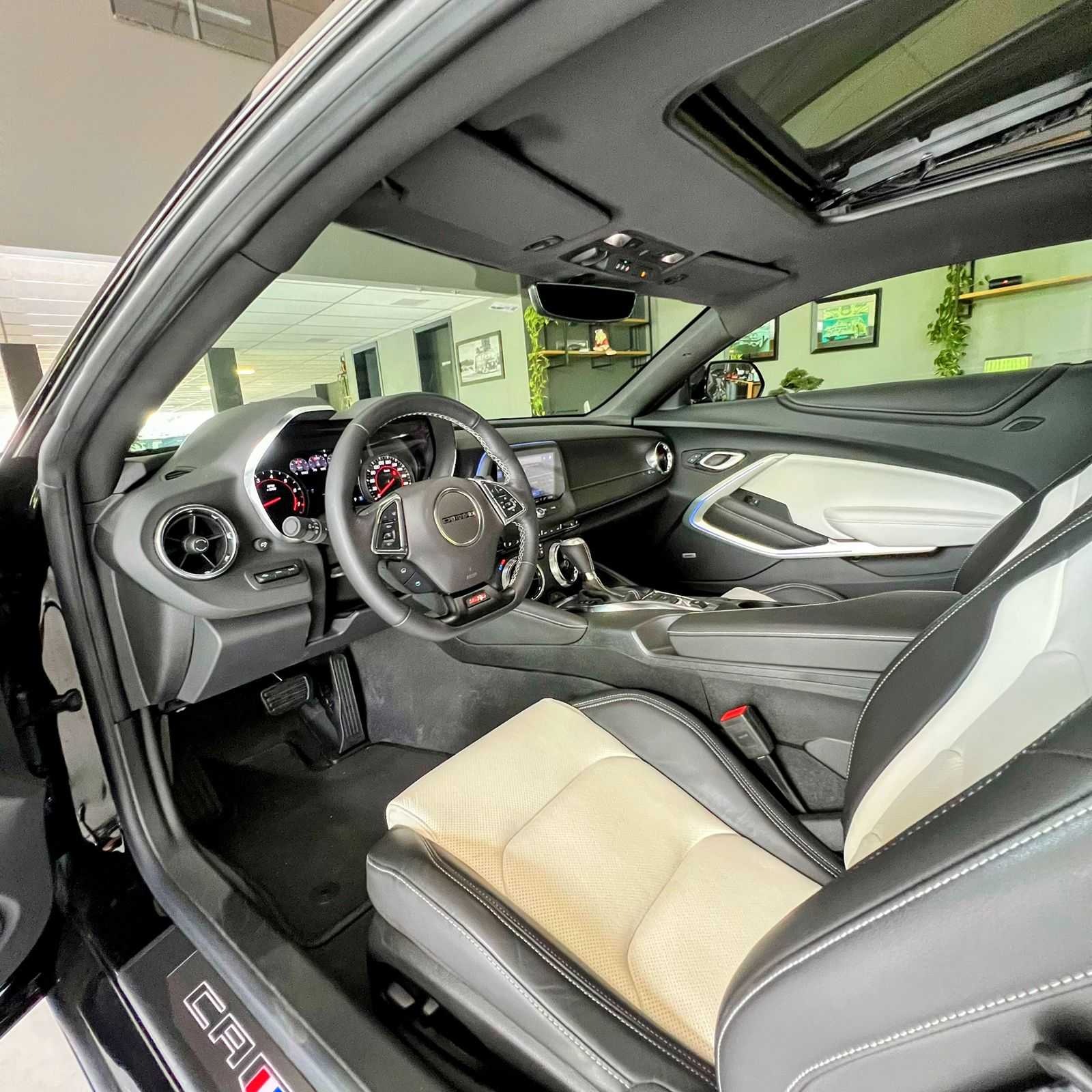 CAMARO SS COLLECTION V8